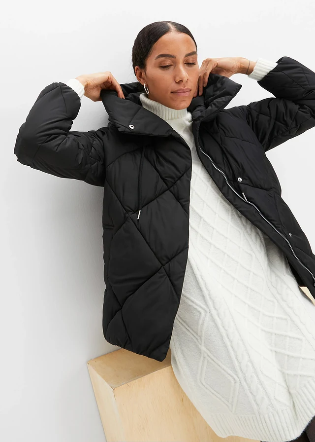 Gewatteerde jas met capuchon • zwart • product-page.page-title-suffix