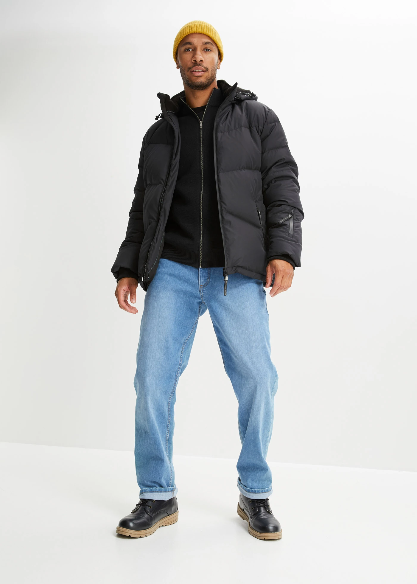 Warm gevoerde, waterafstotende jas met echt dons en Bionic-coating • zwart • bonprix online shop