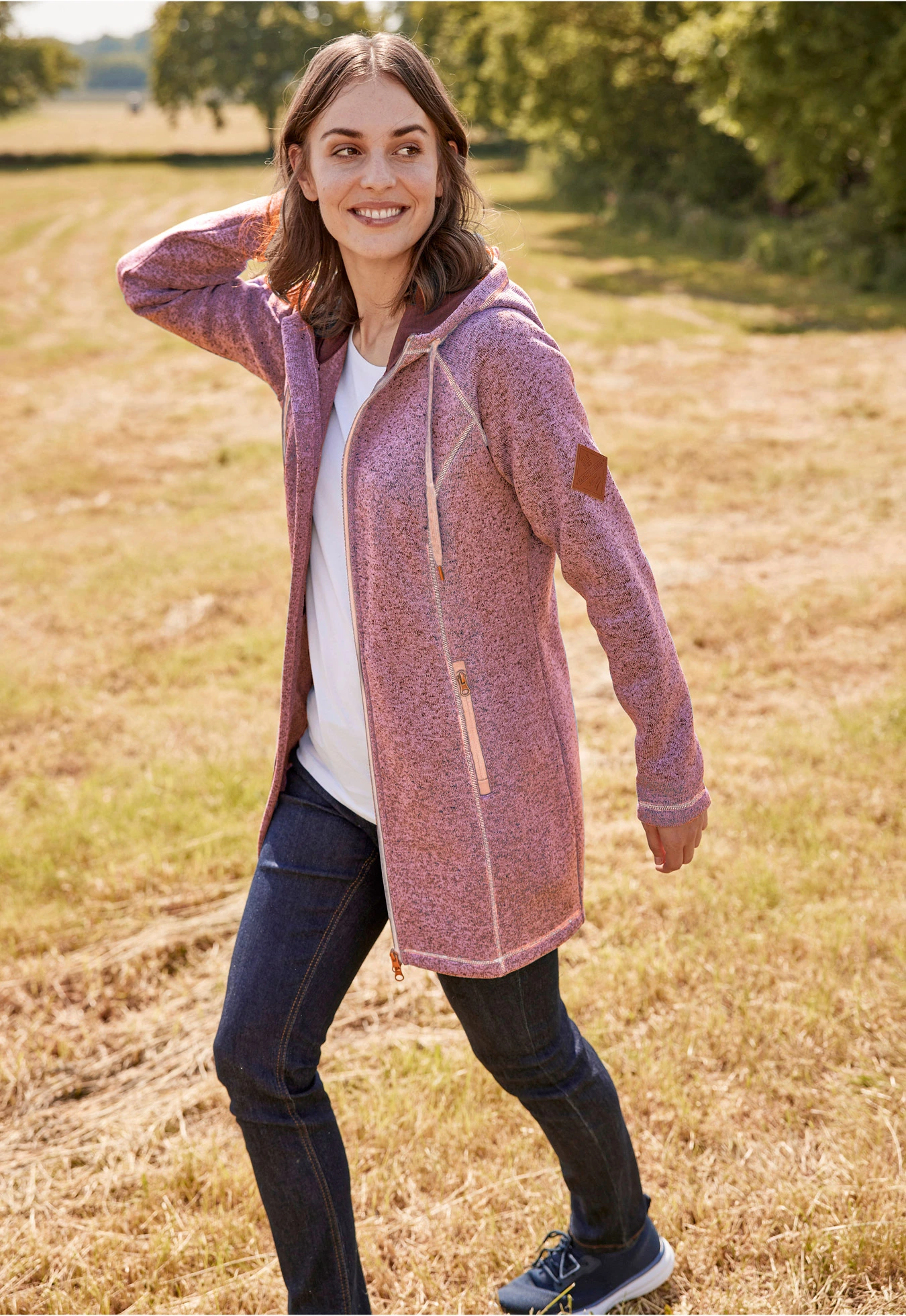 Dlouhá propínací flísová mikina s kapucí • javorově červeno-vintage růžový melír • bonprix obchod