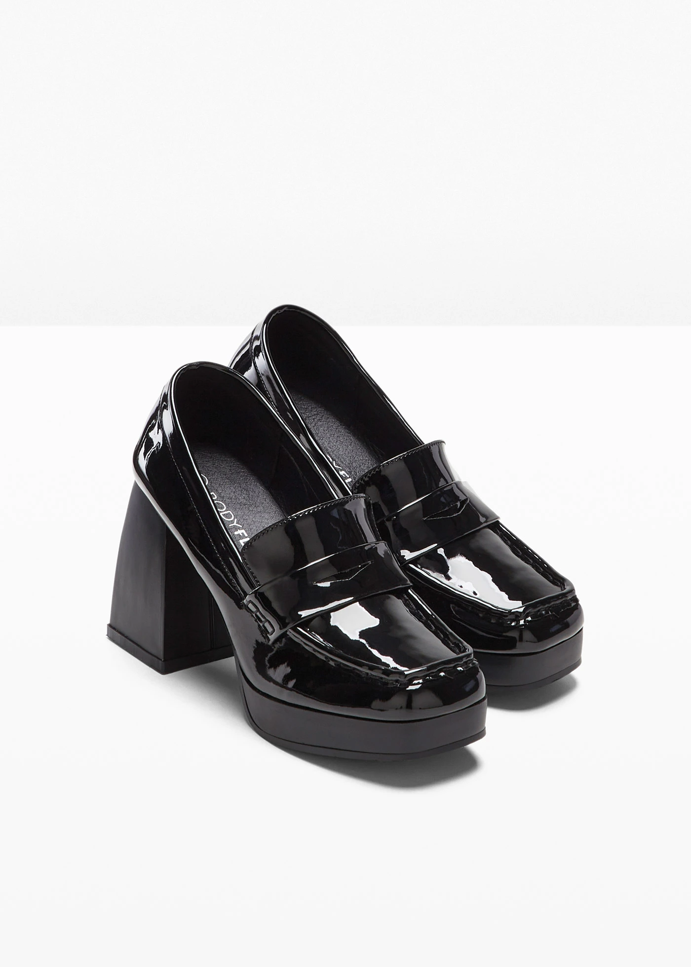 Trotteurs • noir verni • product-page.page-title-suffix