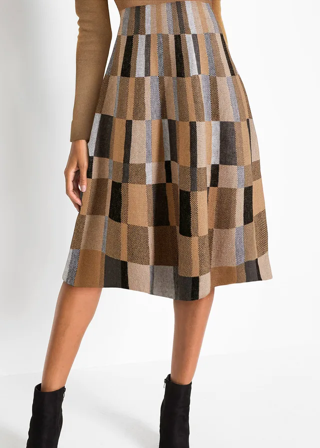 Wijd uitlopende, gebreide jacquard jurk • camel-bruin geruit • product-page.page-title-suffix