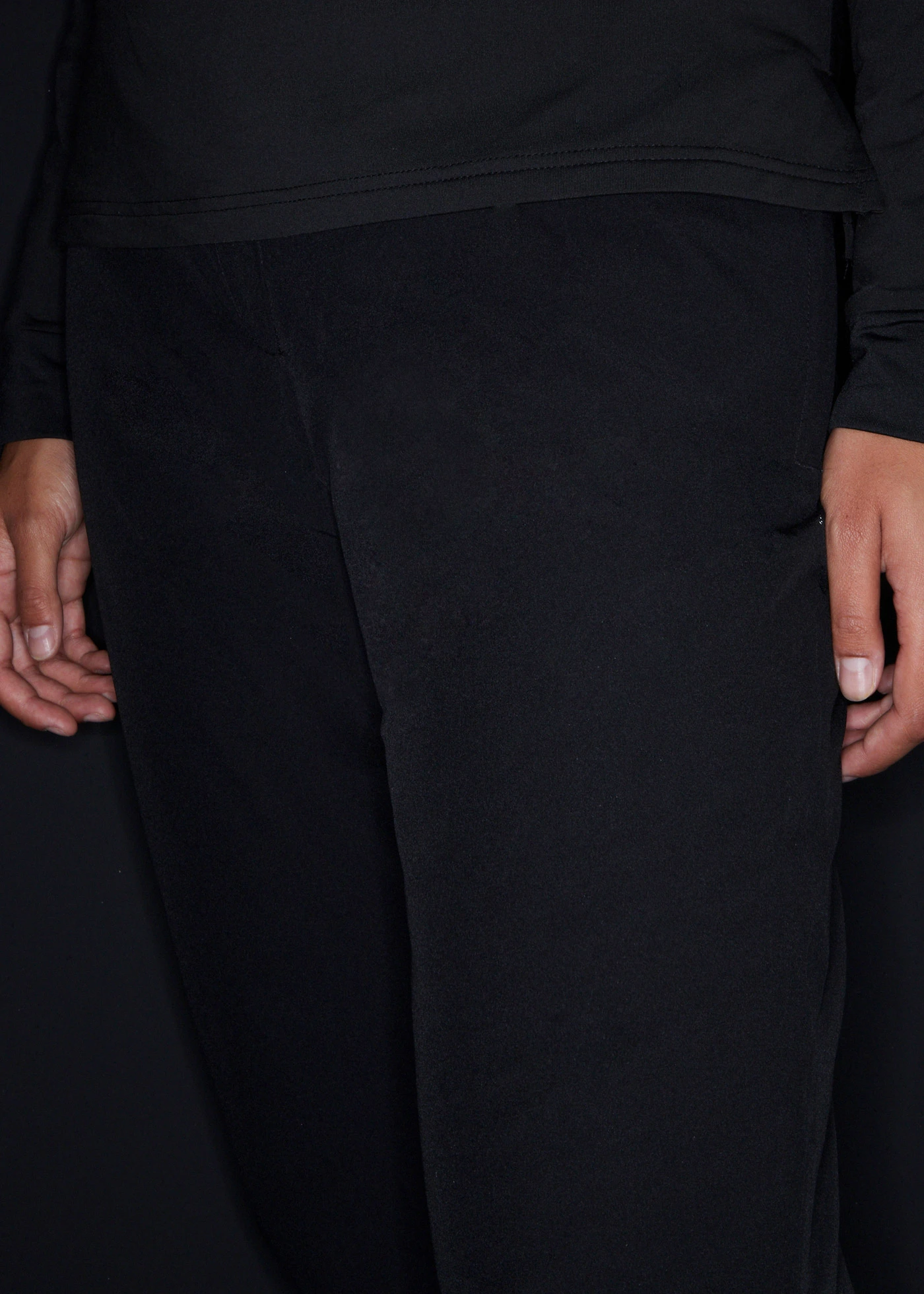 Pantalon chaud avec doublure polaire et taille élastiquée, imperméable • noir • Boutique bonprix