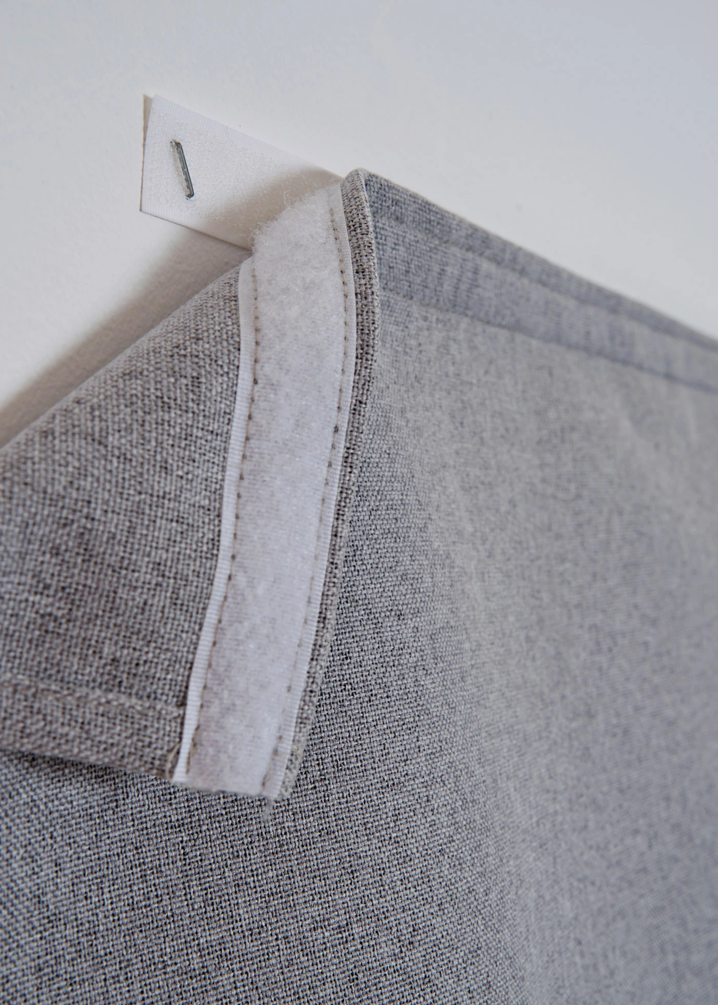 Verduisterend vouwgordijn met klittenband • grijs • bonprix online shop