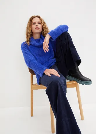 Rolákový svetr z měkké peříčkové příze • drahokamově modrá • bonprix obchod