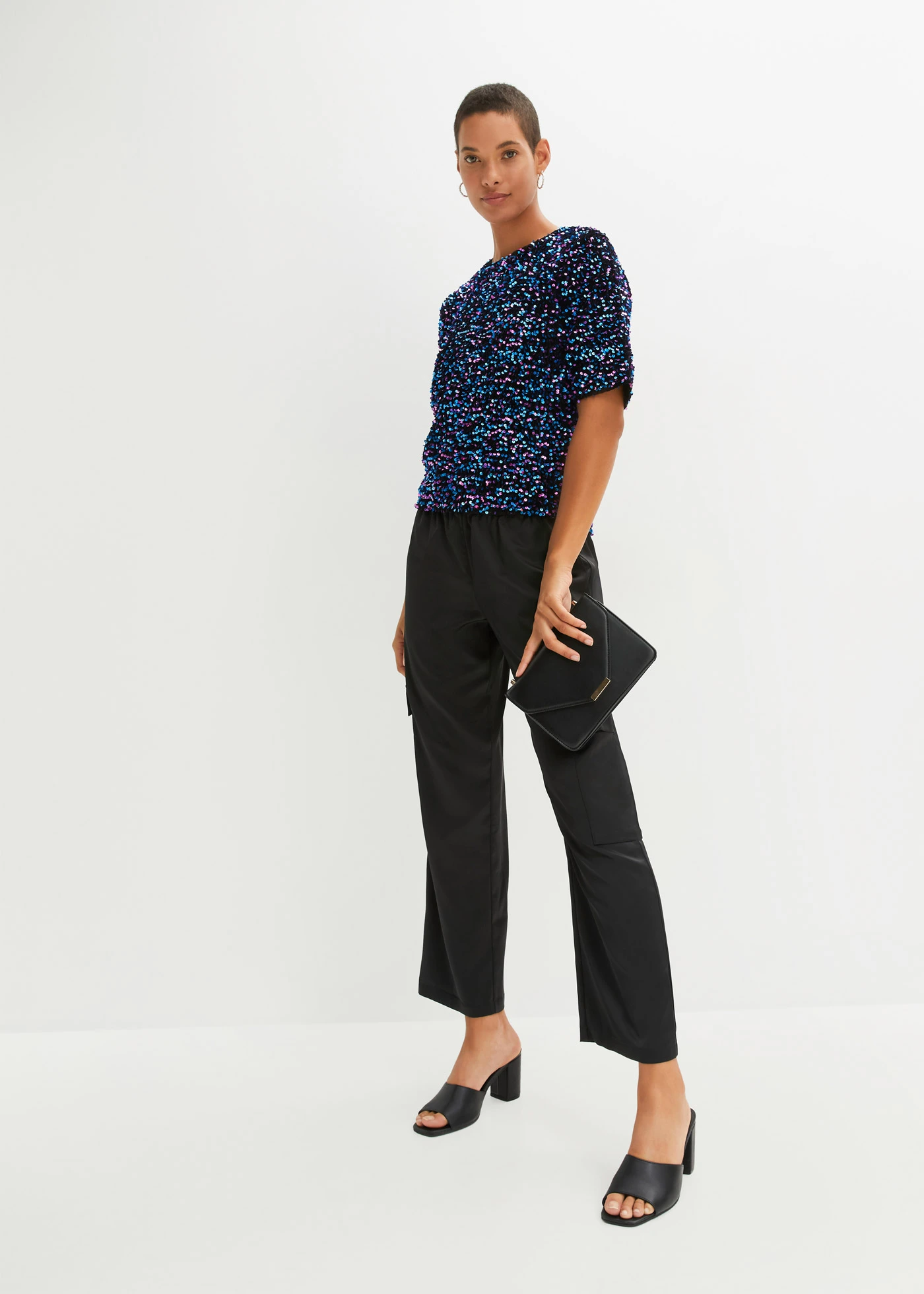 Tričko s pajetkami • černá /pink/tyrkysová • bonprix obchod