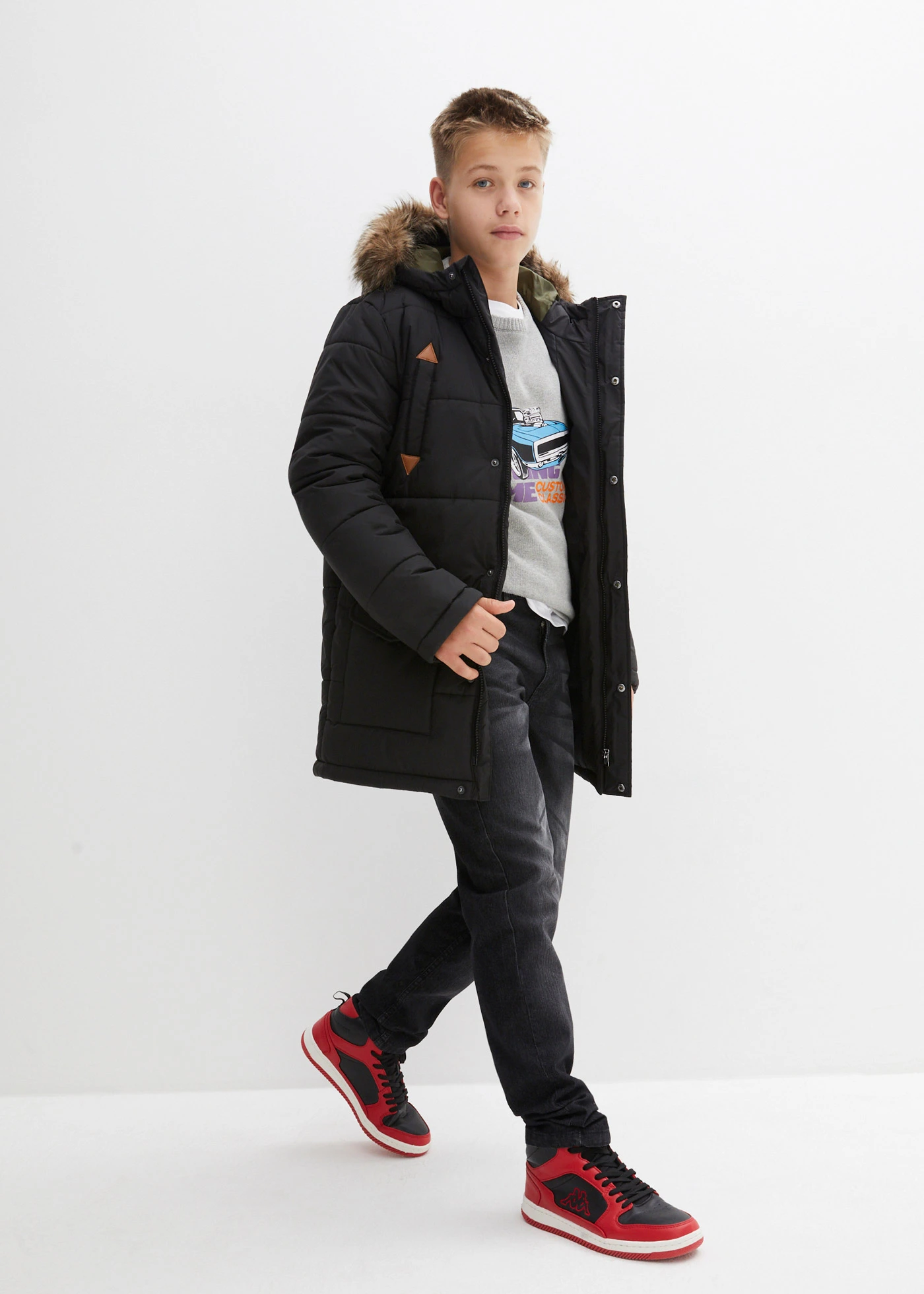 Winterparka met imitatieleer details en capuchon met bontrand • zwart • bonprix online shop
