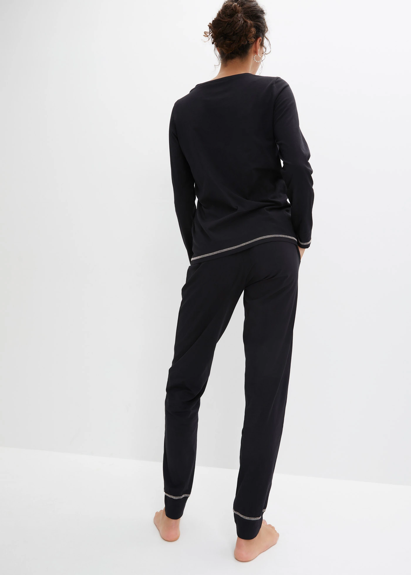 Piżama z miękkiej bawełny, z wpuszczanymi kieszeniami • czarny/jasnoróżowy brzoskwiniowy • sklep bonprix