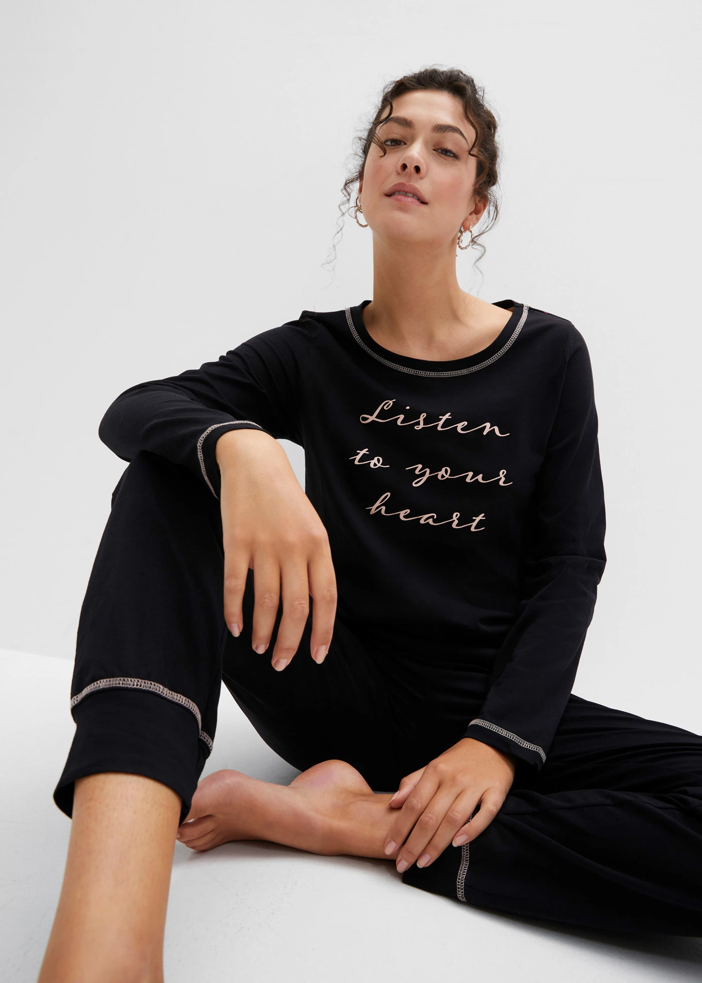 Pyjama van zacht katoen met steekzakken (2-dlg.) • zwart-perzikroze • bonprix online shop