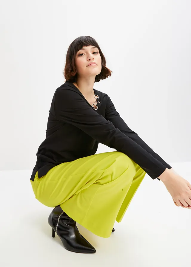 Longsleeve met eyelets lichtbeige