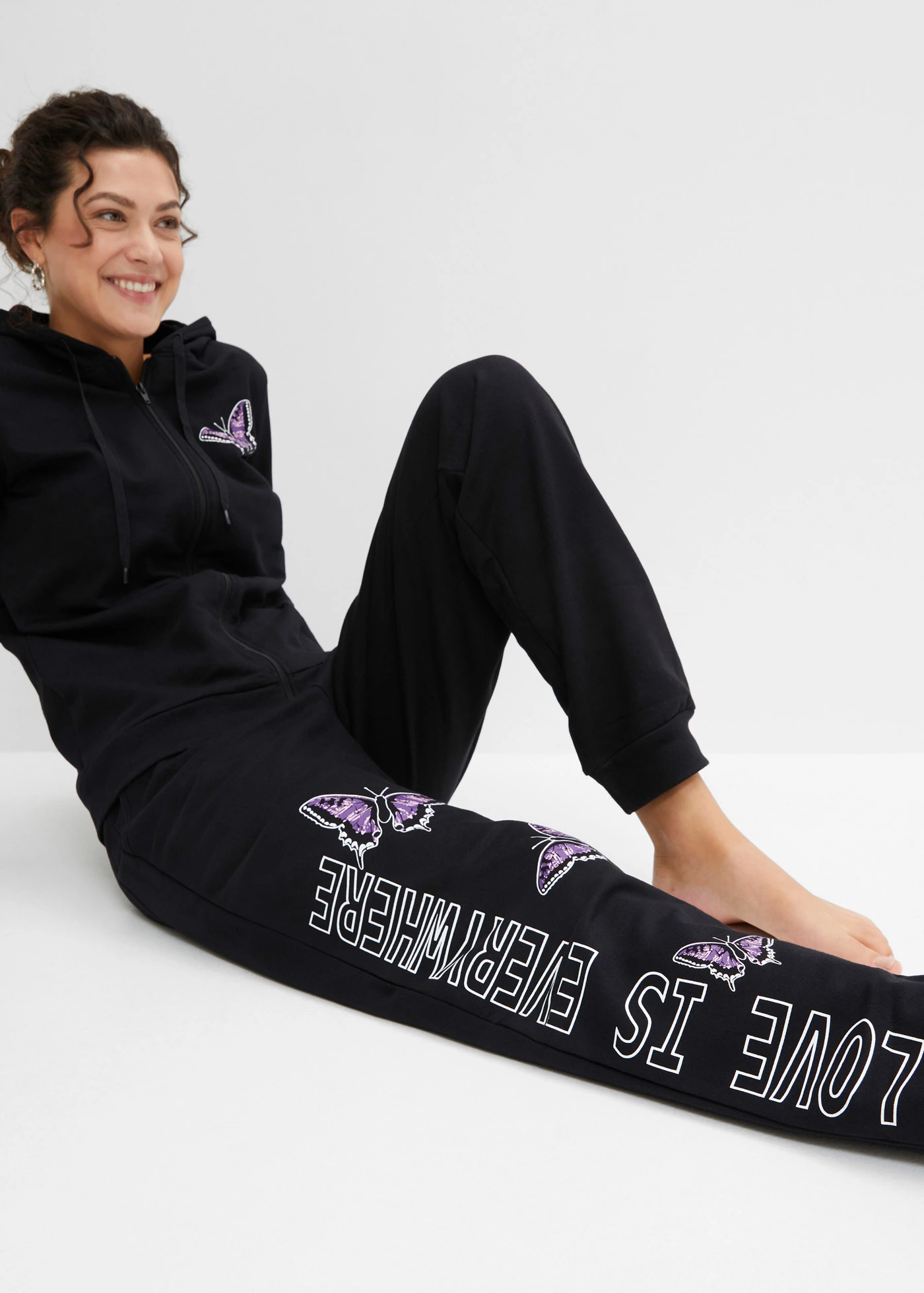 Costum de casă, cu buzunare • negru imprimat • magazin bonprix