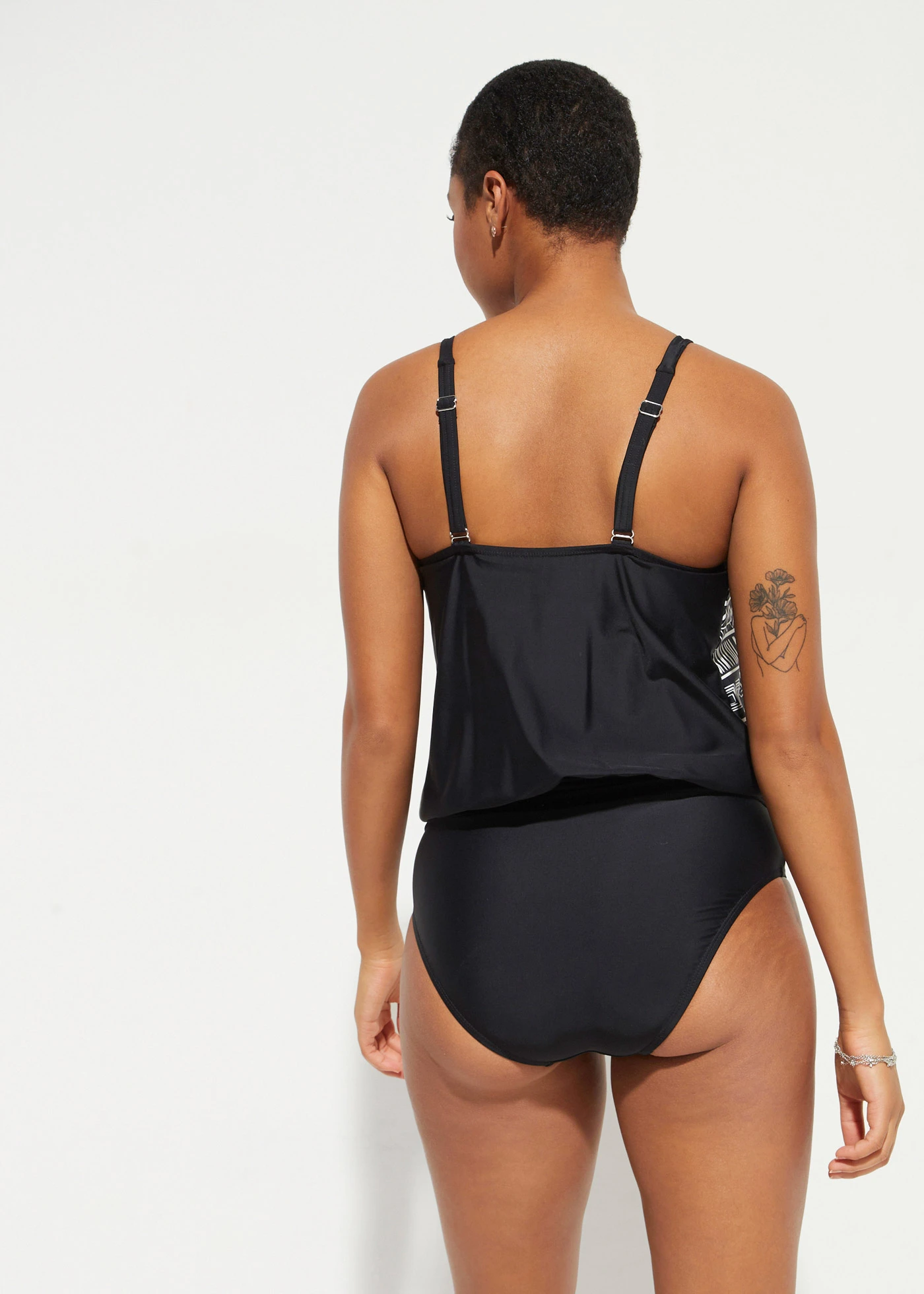 Jednodílné plavky • černá + bílá • bonprix obchod