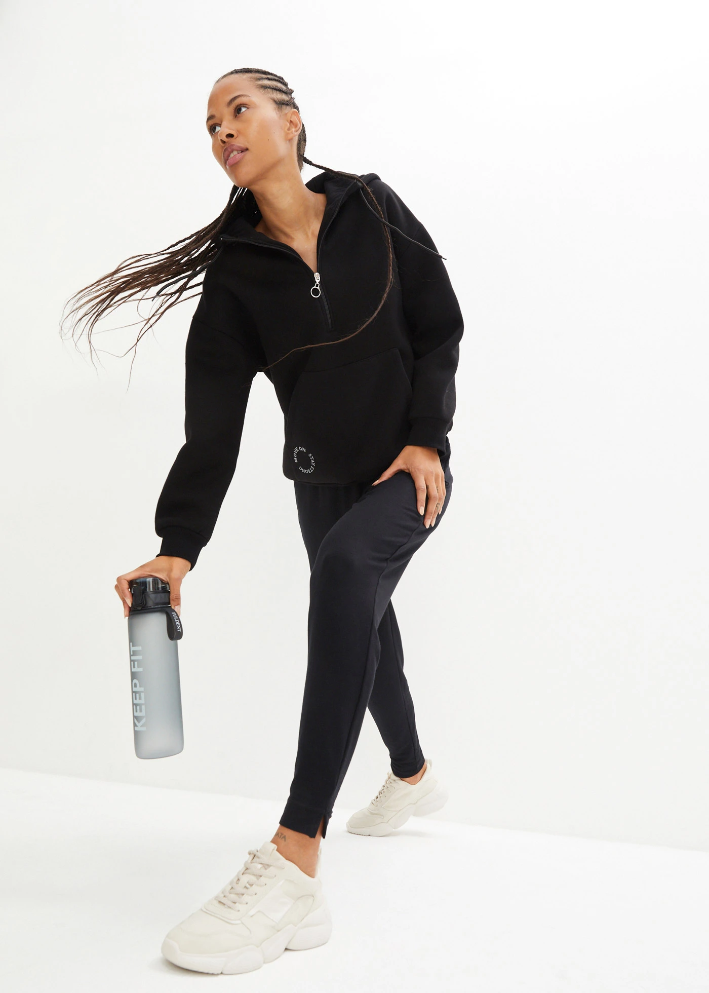 Pantalon de jogging en matière légère • noir • Boutique bonprix