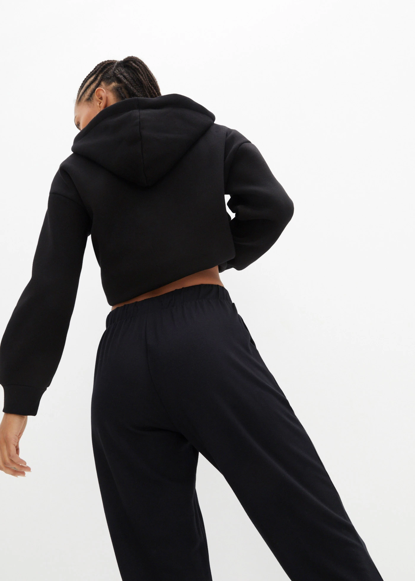 Pantalon de jogging en légère viscose mélangée • noir • Boutique bonprix