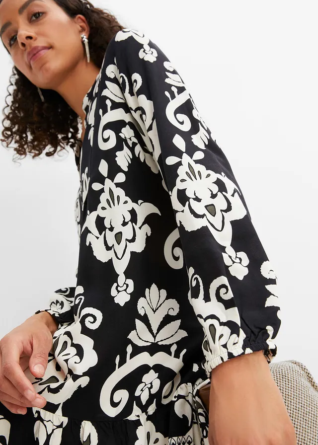 Robe-tunique imprimée en viscose fluide • noir/écru imprimé • product-page.page-title-suffix