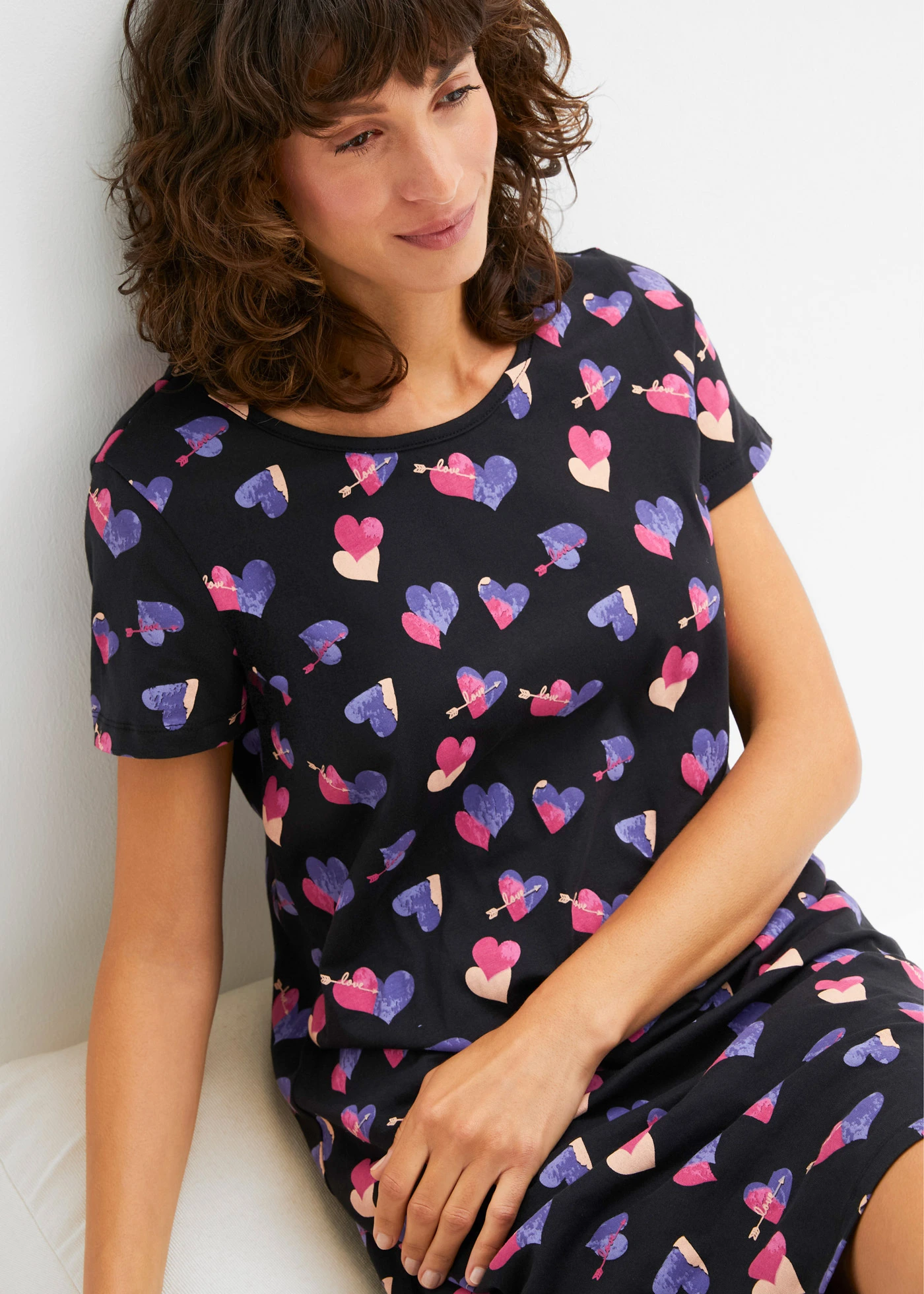 Krótka koszula nocna z czystej bawełny organicznej • różowa magnolia - czarny z nadrukiem • sklep bonprix