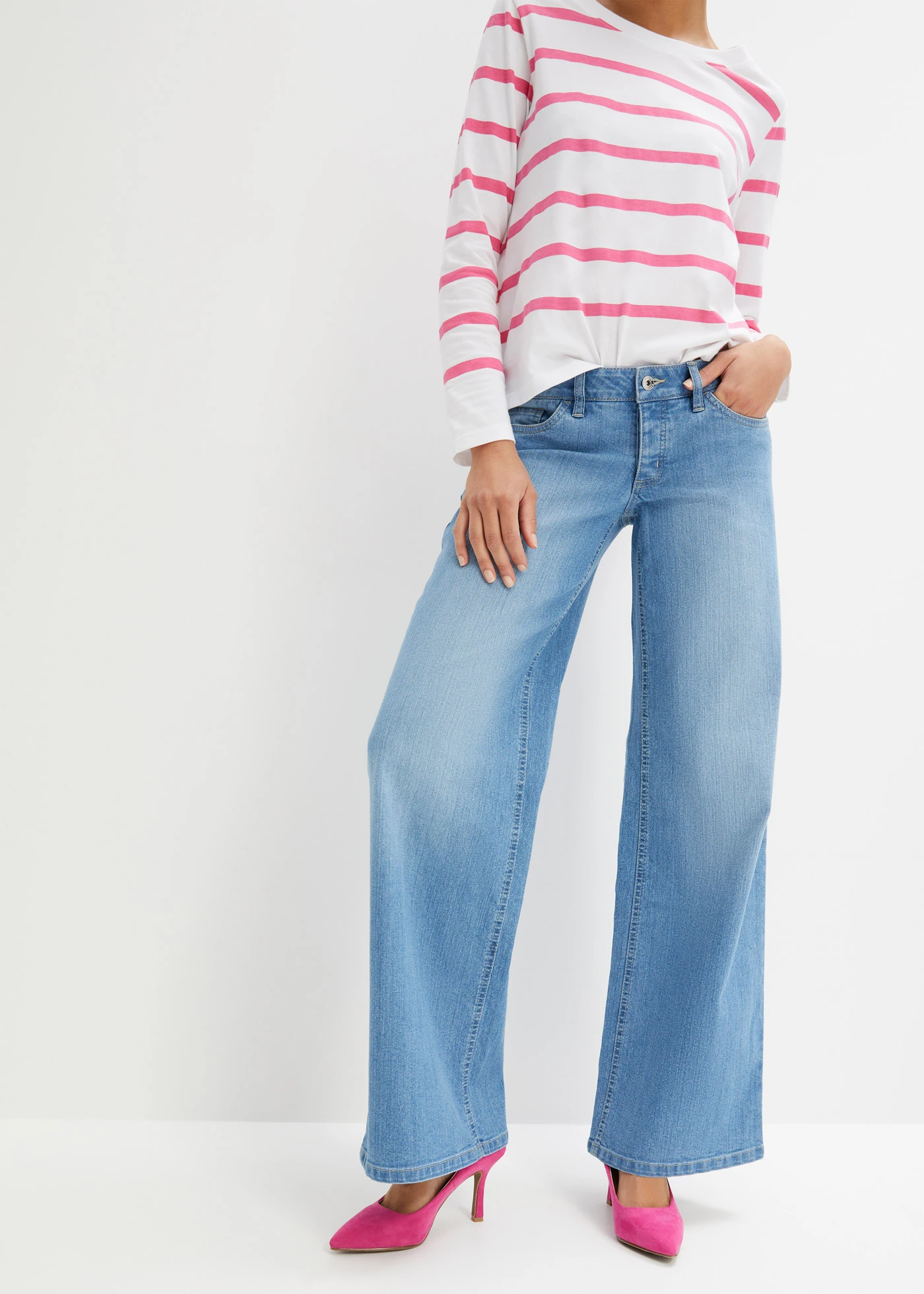 Extra wijde jeans, low waist • lichtblauw denim • bonprix online shop