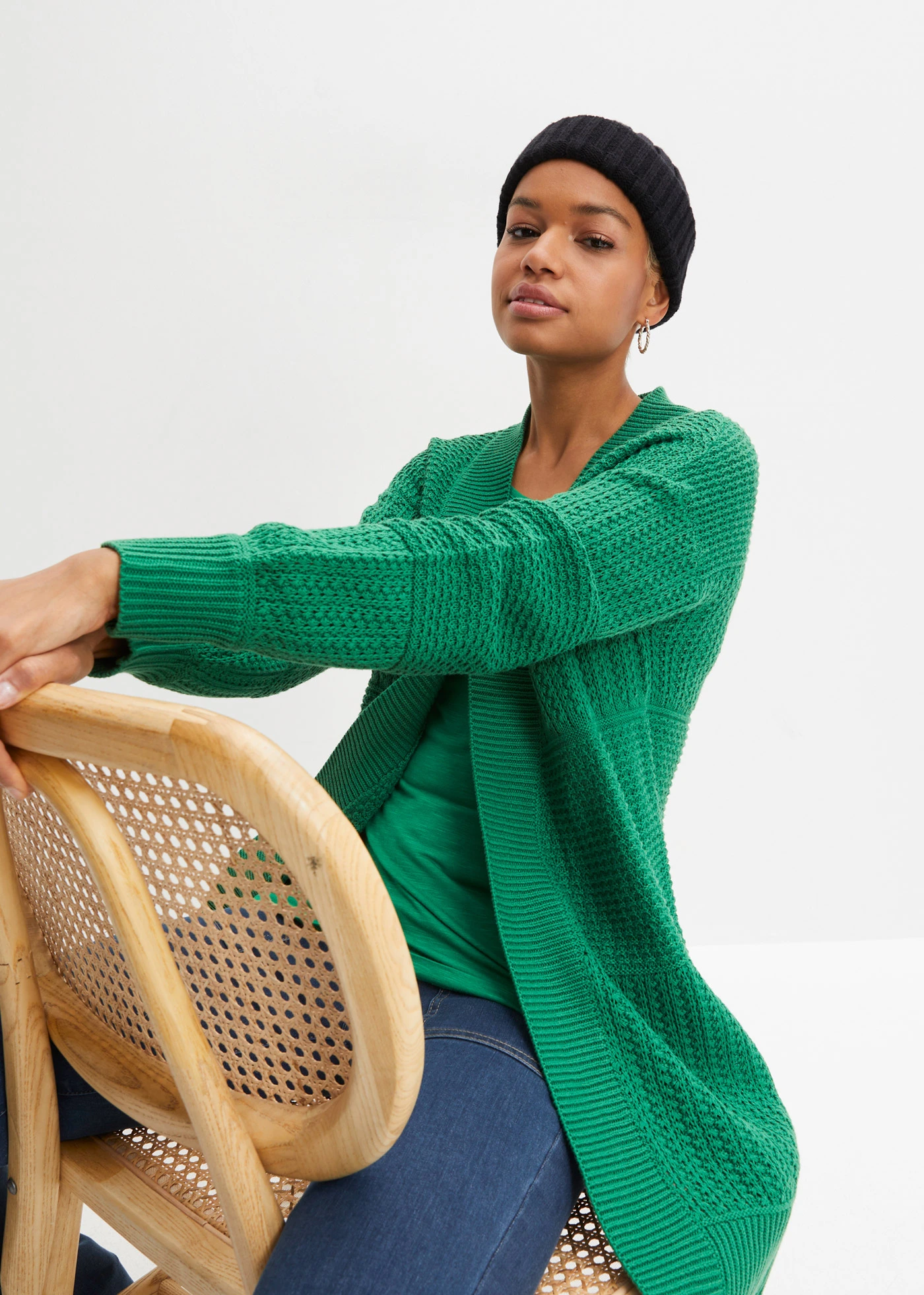 Dlouhý pletený kabátek • zelená • bonprix obchod