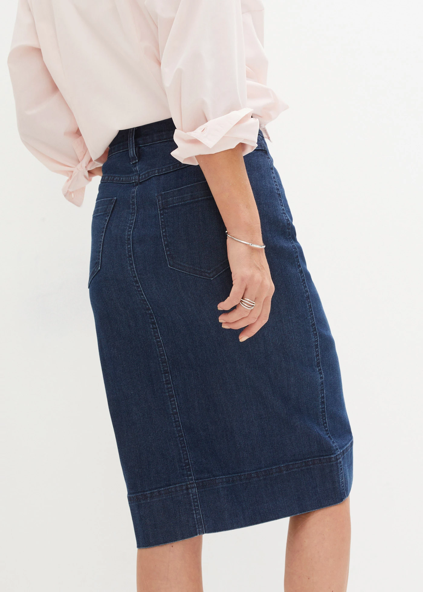 Džínová sukně s ozdobnými knoflíky • tmavě modrý denim • bonprix obchod