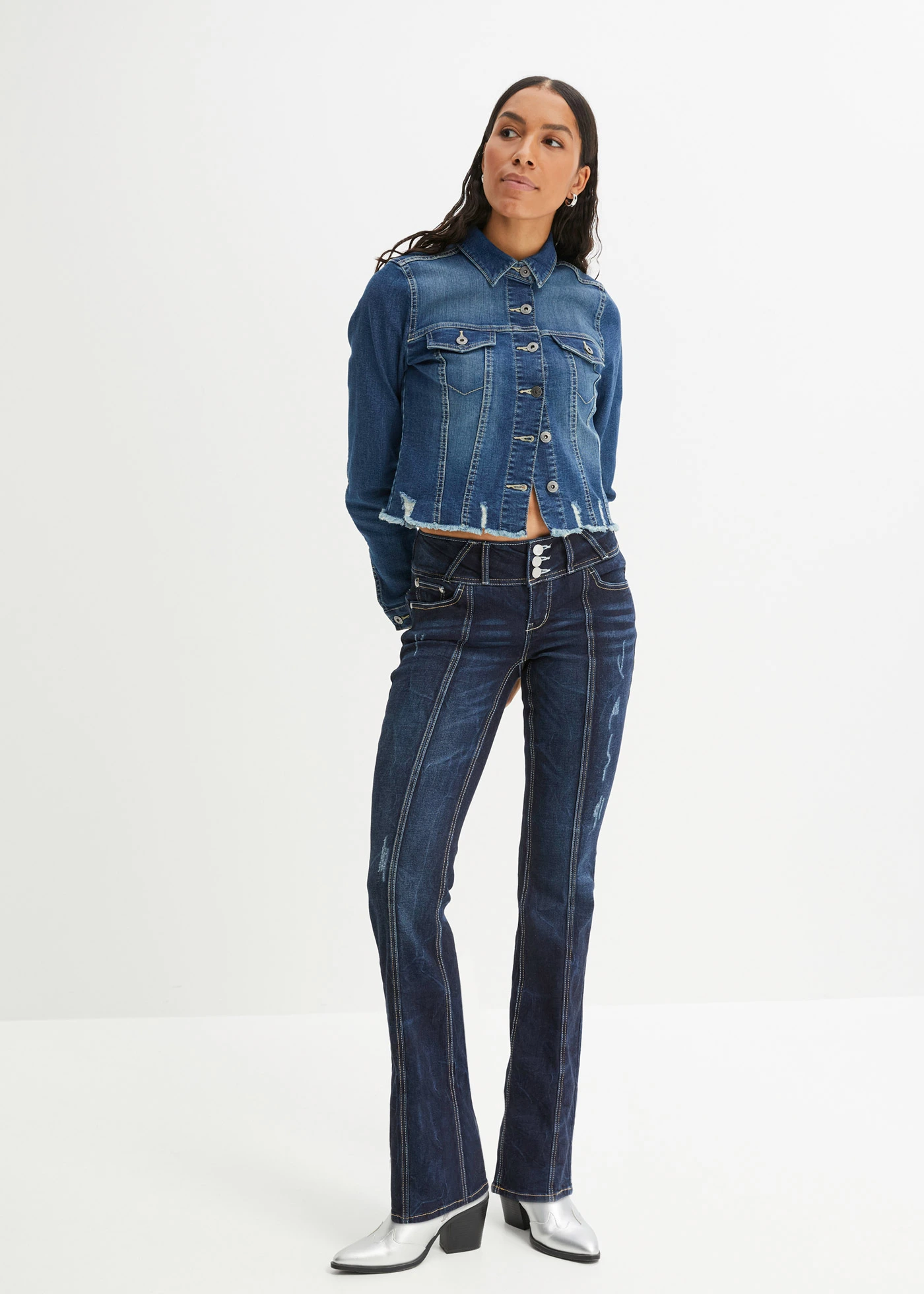 Bootcut jeans mid waist, stretch • donkerblauw denim • bonprix online shop