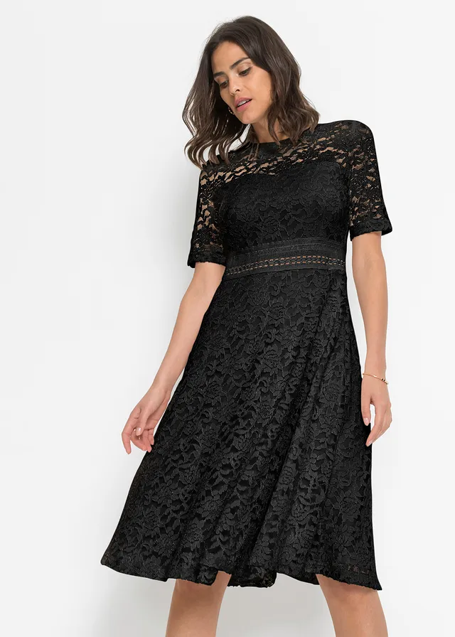 Robe en dentelle avec empiècement crochet • noir • product-page.page-title-suffix