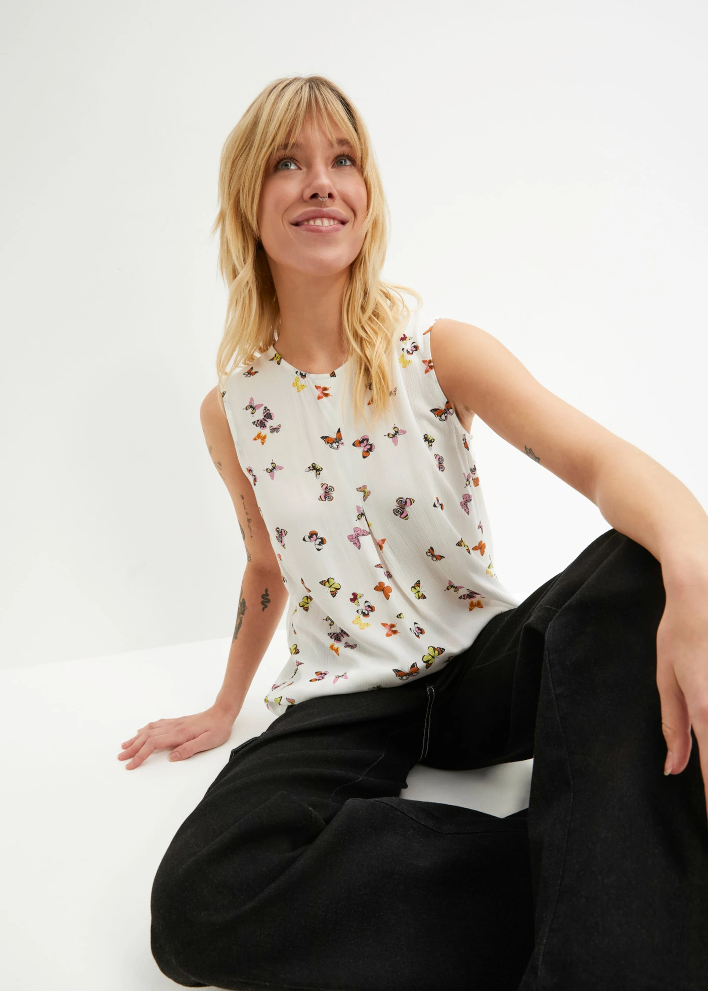 Blouse sans manches • blanc imprimé • Boutique bonprix