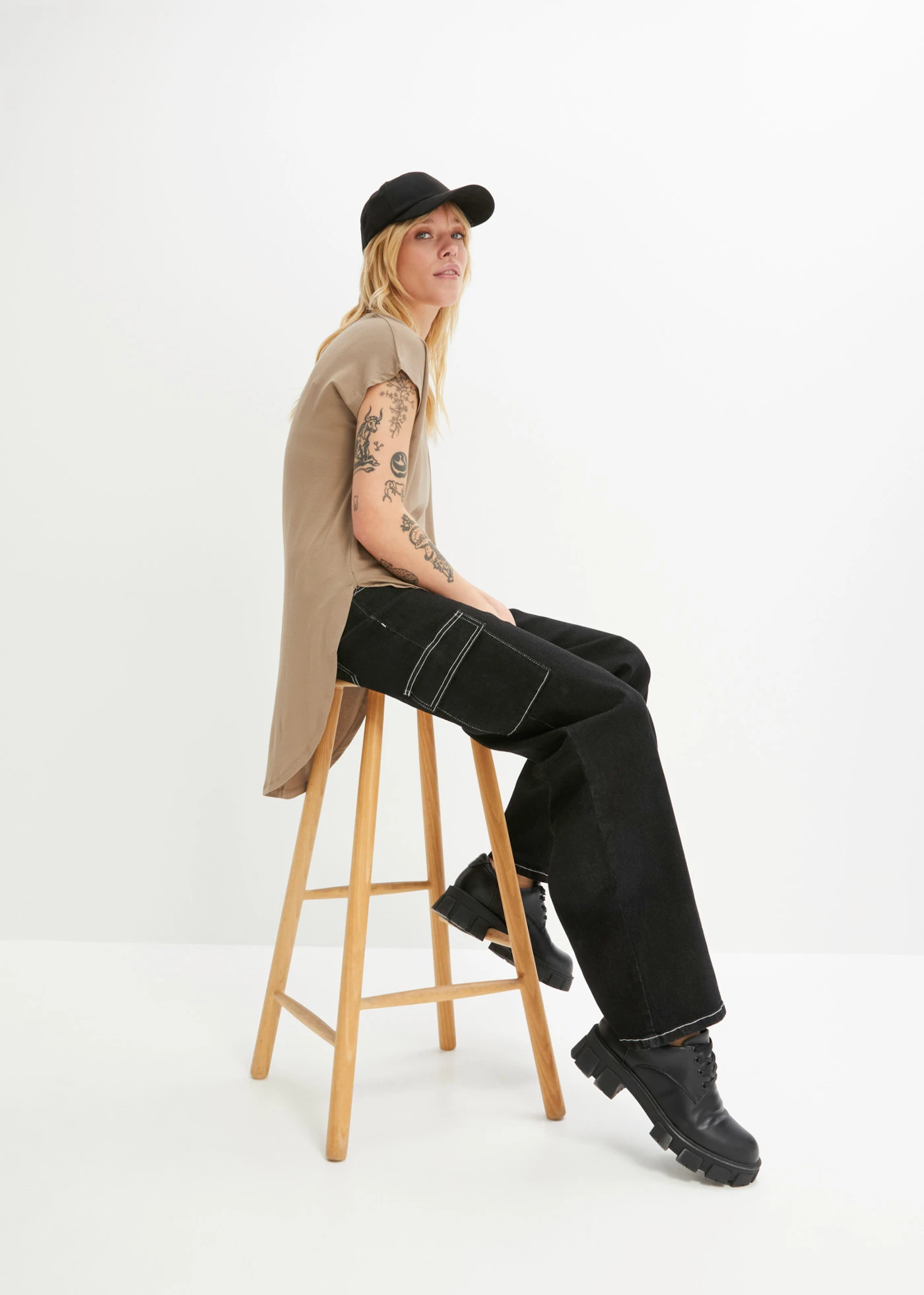 Tricou • oliv deschis • magazin bonprix