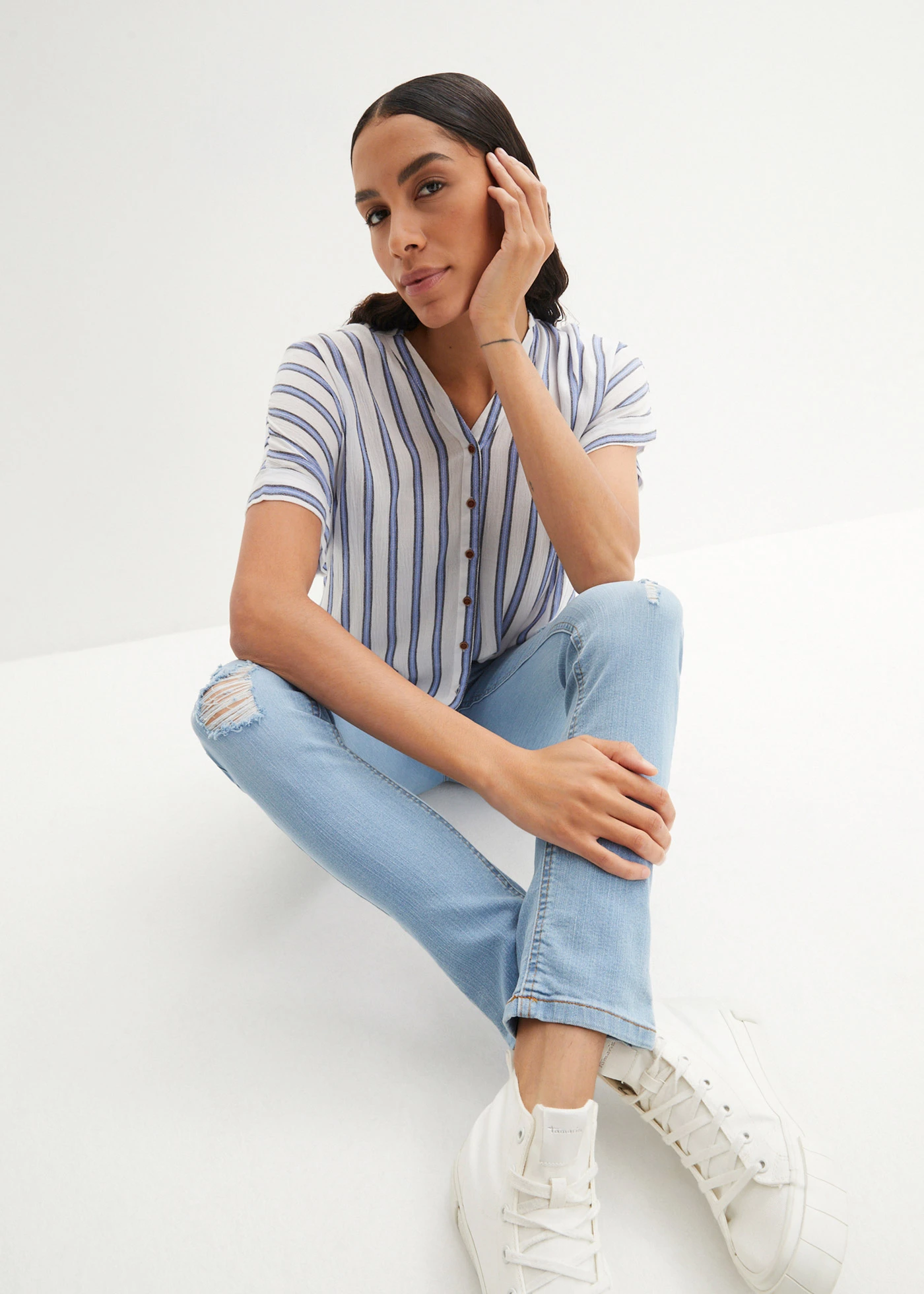 Skinny stretch jeans mid waist • lichtblauw used • bonprix online shop