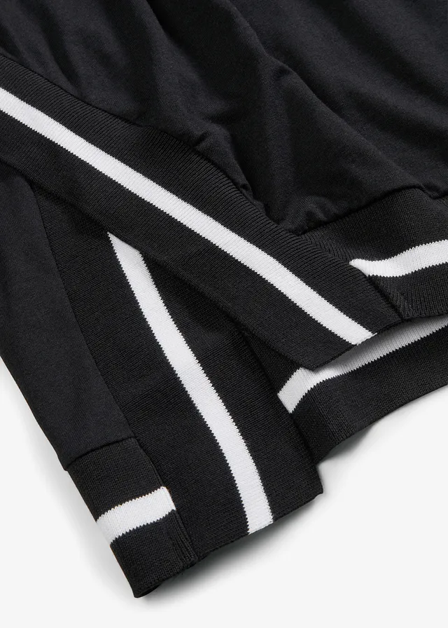 Oversized shirt in een zachte viscosemix • zwart • product-page.page-title-suffix