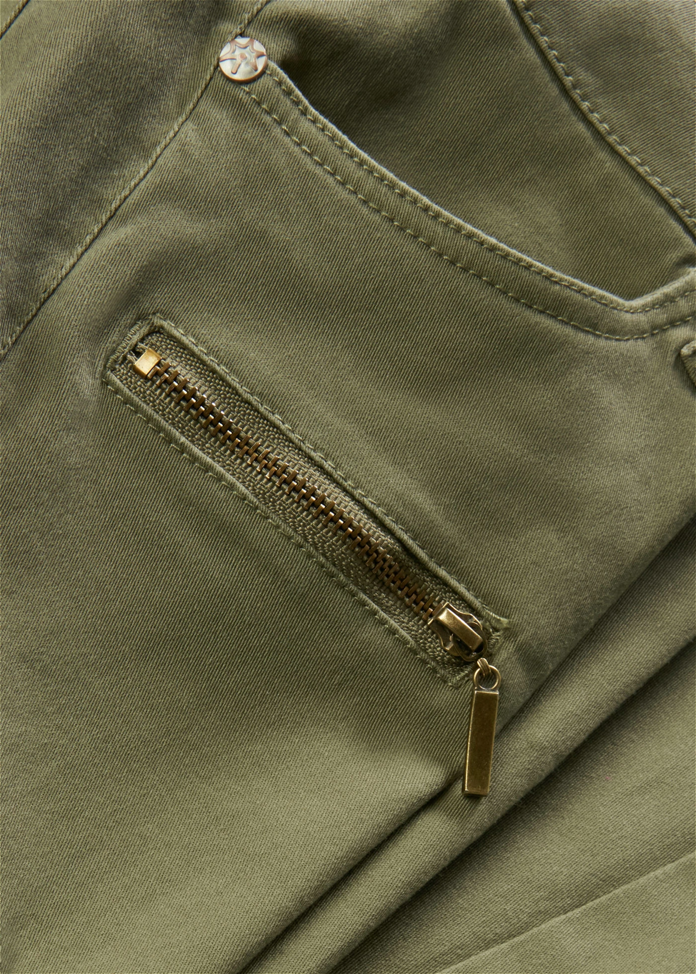 Cargo kalhoty z elastické bavlněné směsi • olivová • bonprix obchod