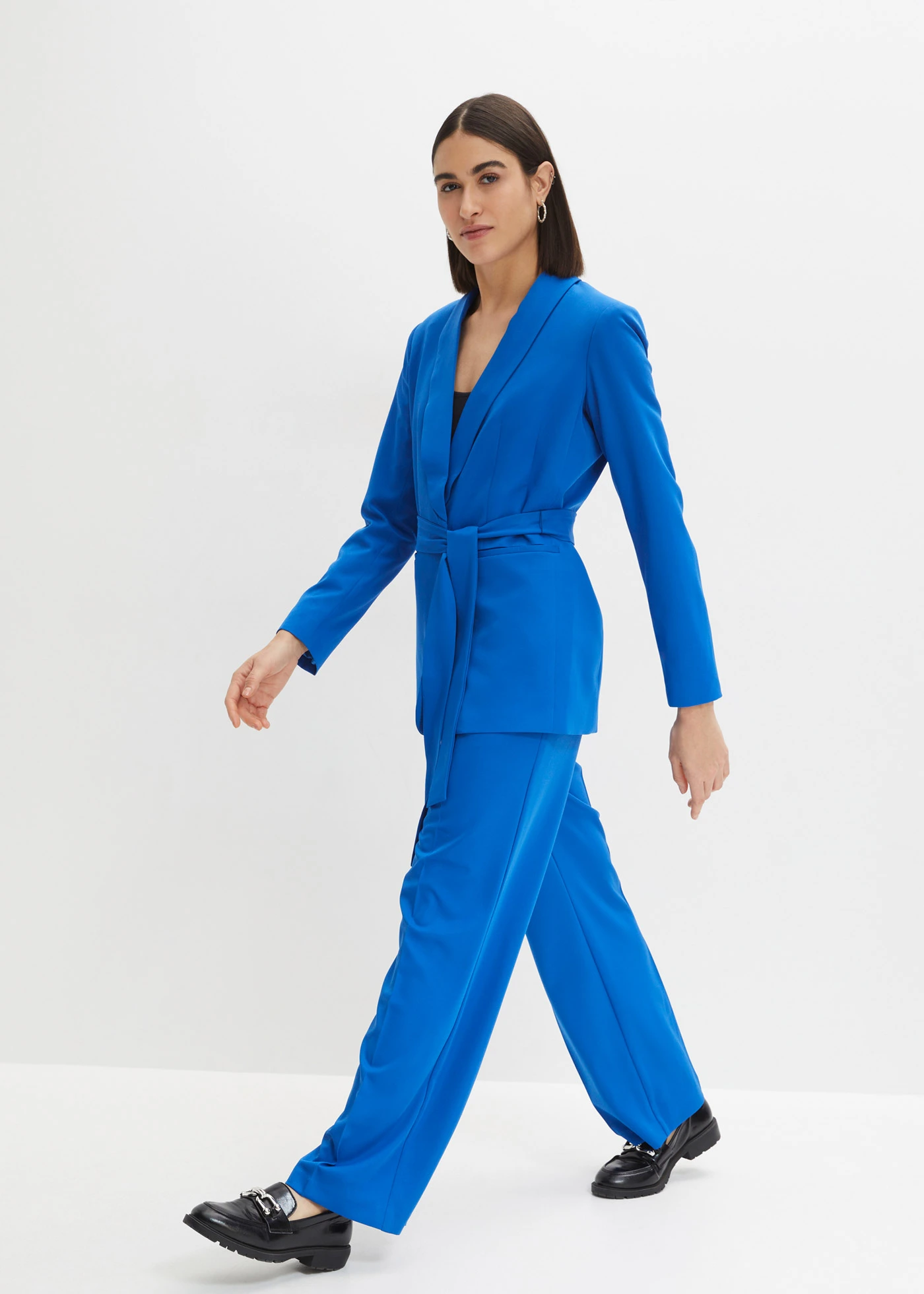 Blazer avec ceinture à nouer • bleu arctique • Boutique bonprix