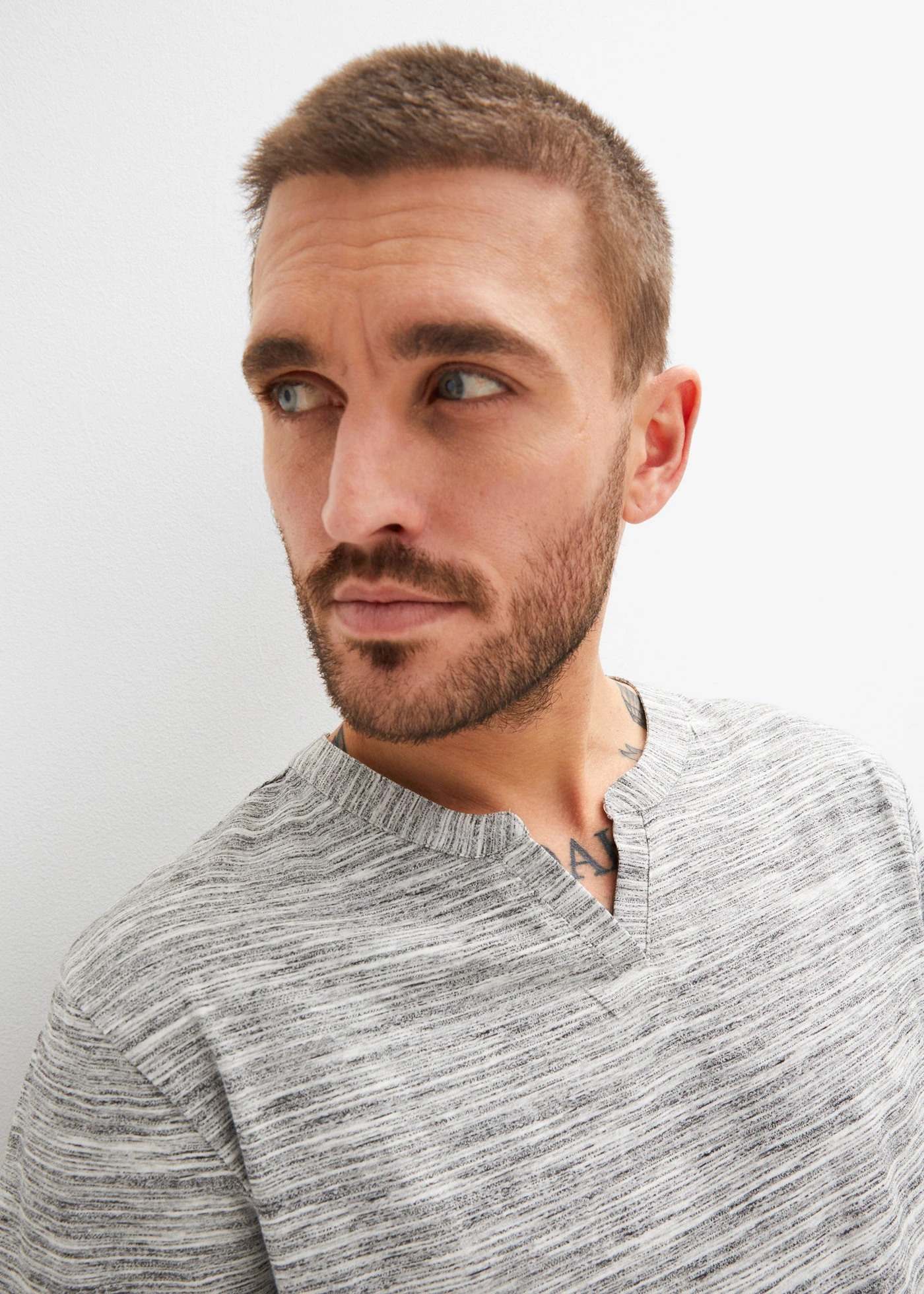 Tričko (2 ks) • tmavomodrá melírovaná + sivá melírovaná • obchod bonprix