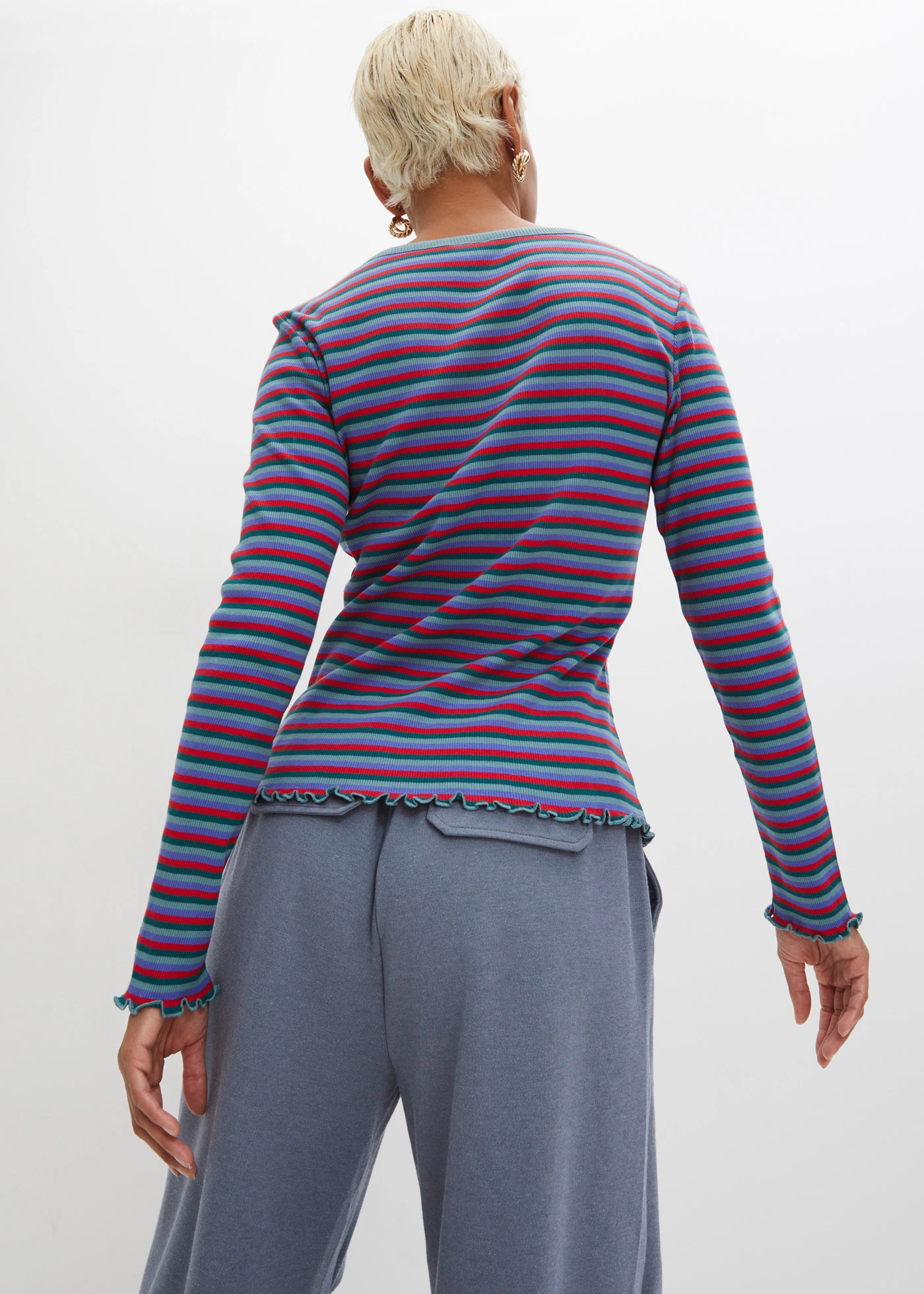 Geribd shirt met strepen van biologisch katoen • petrol-mineraalblauw-paarsblauw-tomatenrood gestreept • bonprix online shop