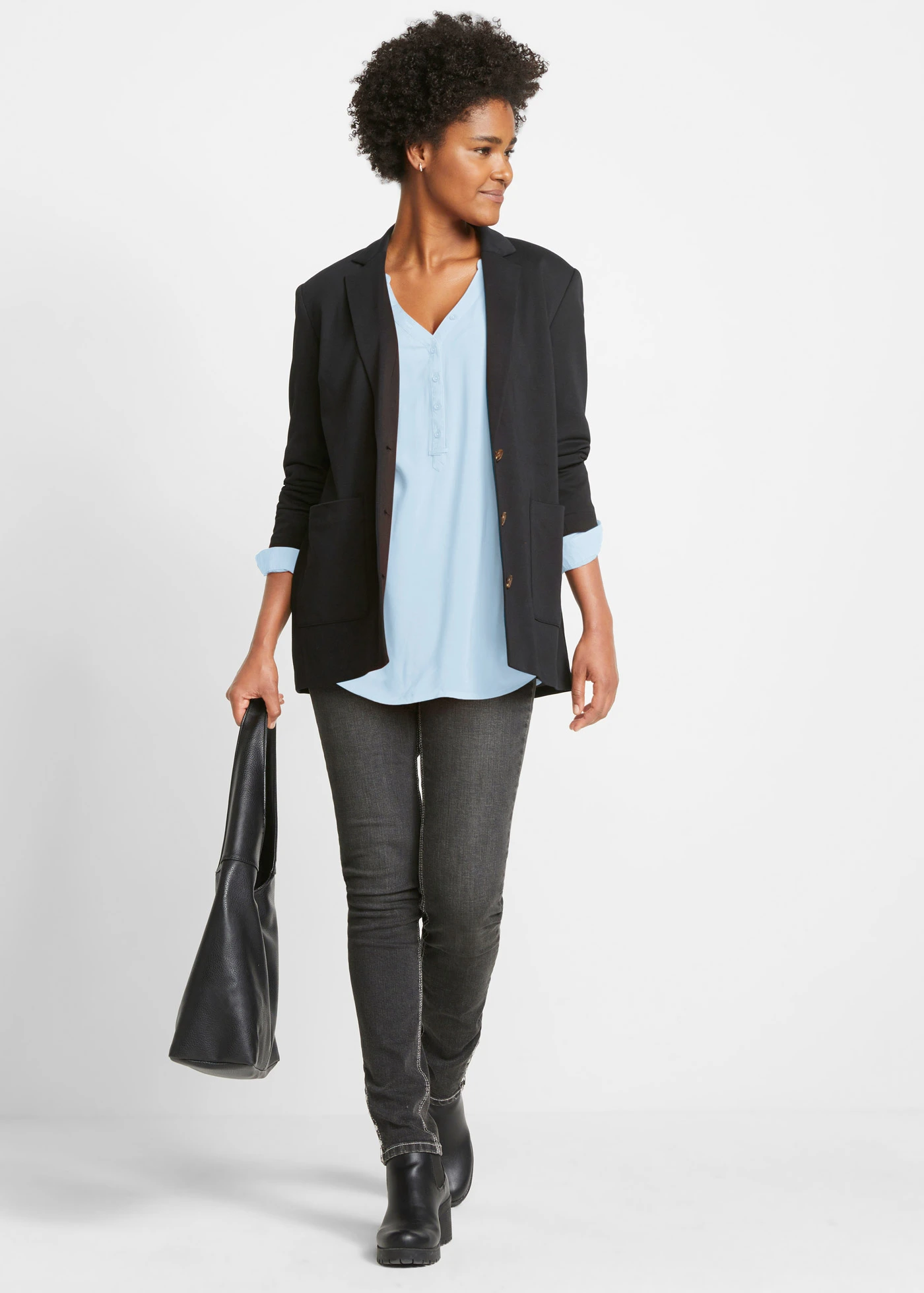 Blouse douce en viscose • bleu clair • Boutique bonprix