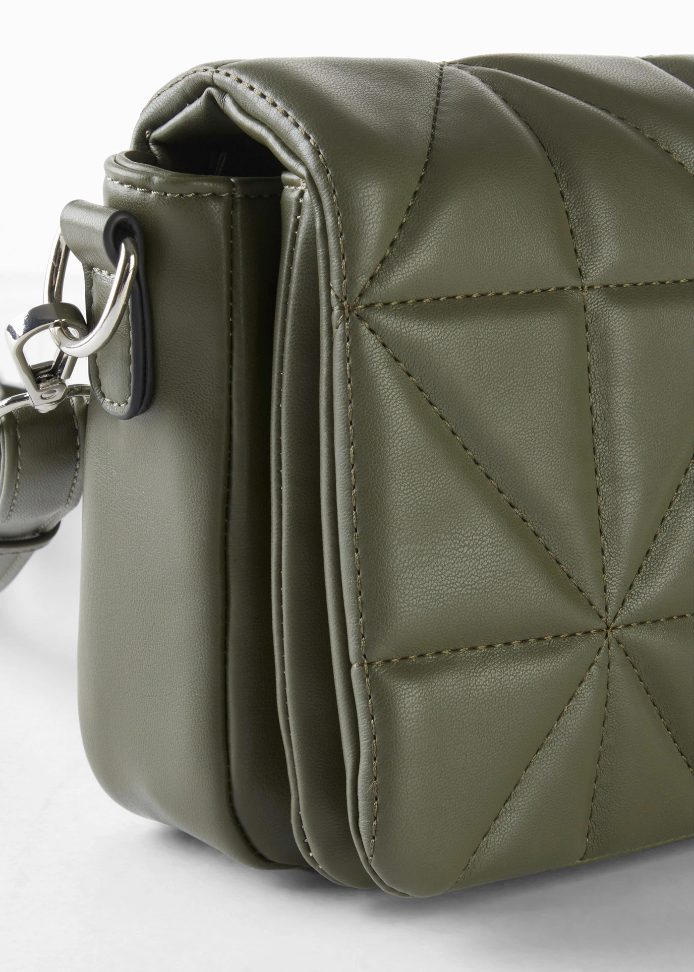 Kabelka přes rameno s odnímatelným popruhem • olivová • bonprix obchod