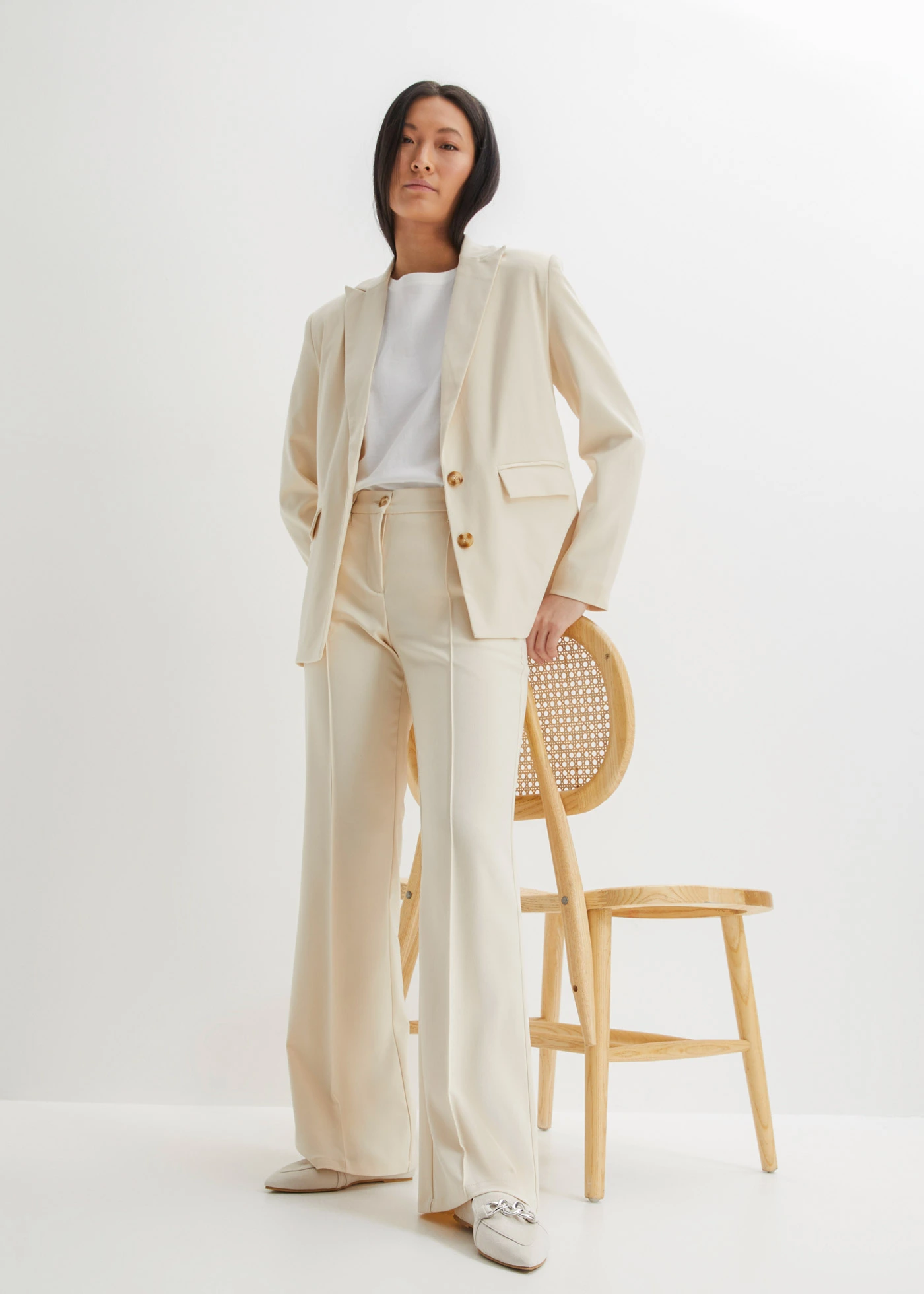 Pantalon flared • kiezelgrijs • bonprix online shop