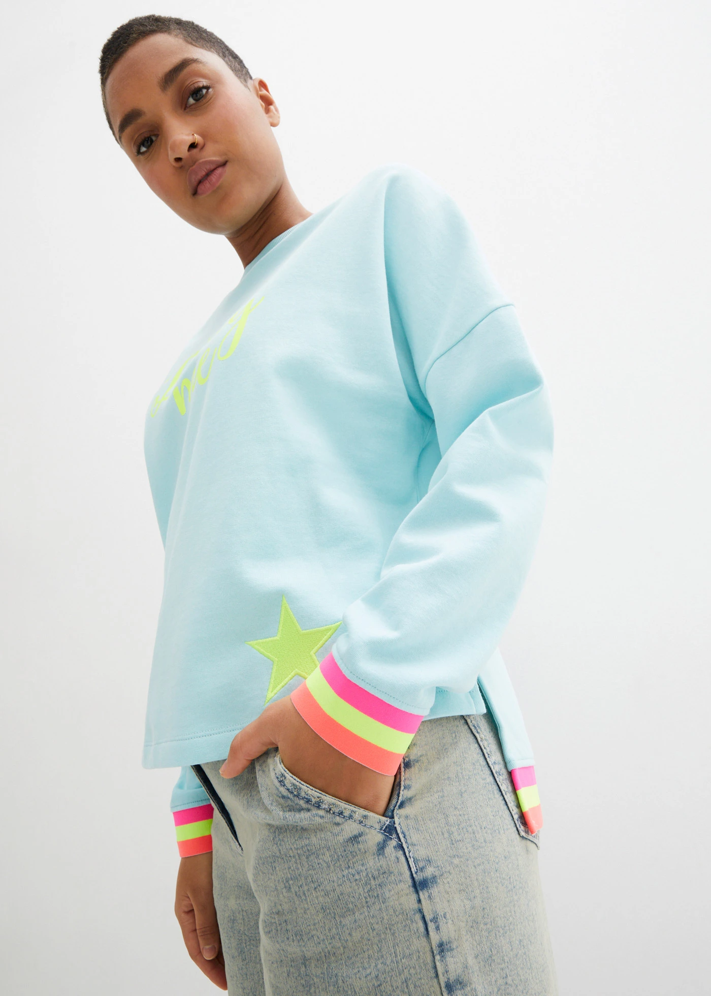 Sweat oversize à poignets multicolores, 100% coton • menthe polaire imprimé • Boutique bonprix