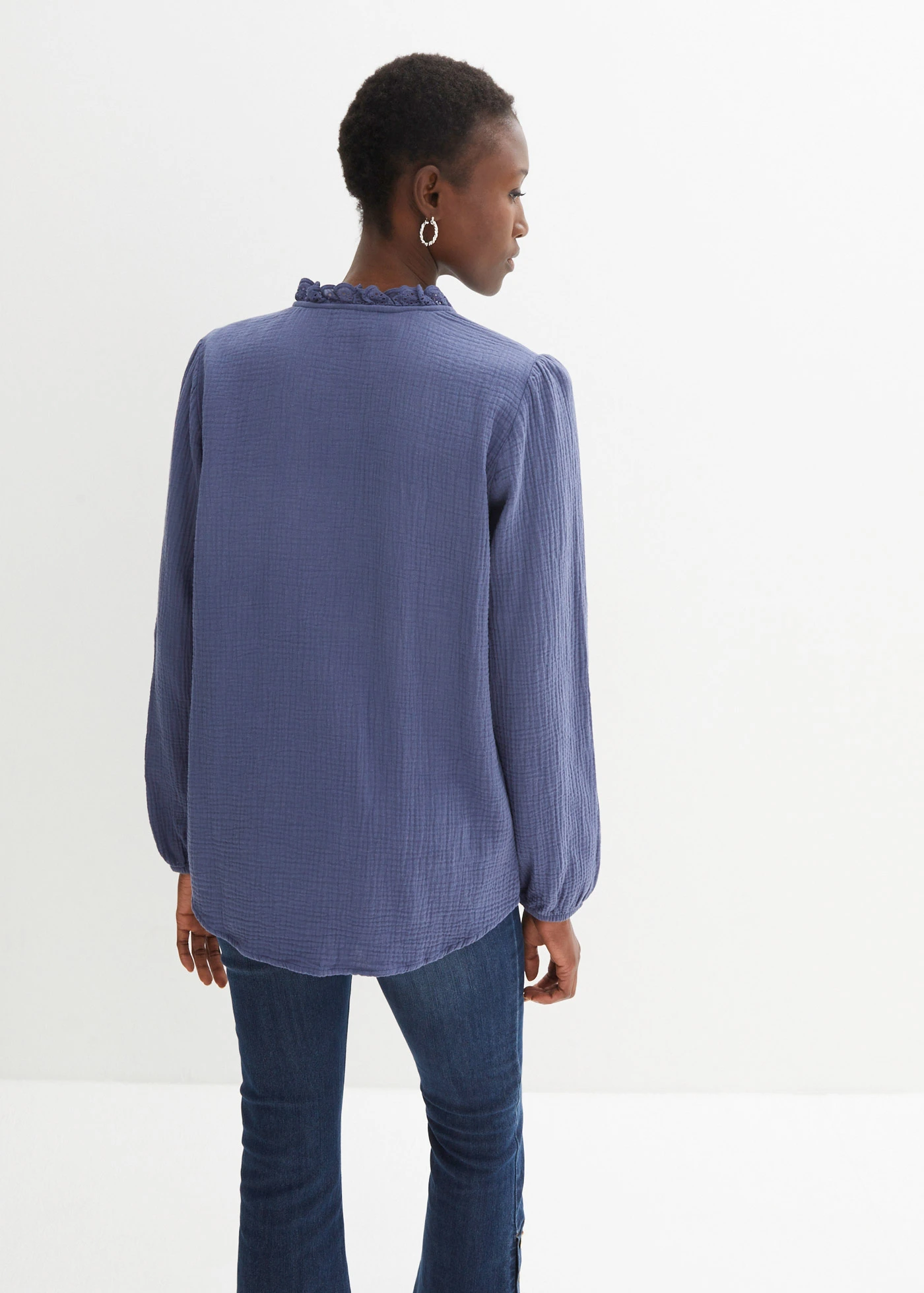 Mousseline blouse met kant • indigo • bonprix online shop