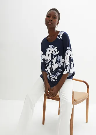 T-shirt tunique à motif floral • bleu foncé/blanc à fleurs • Boutique bonprix