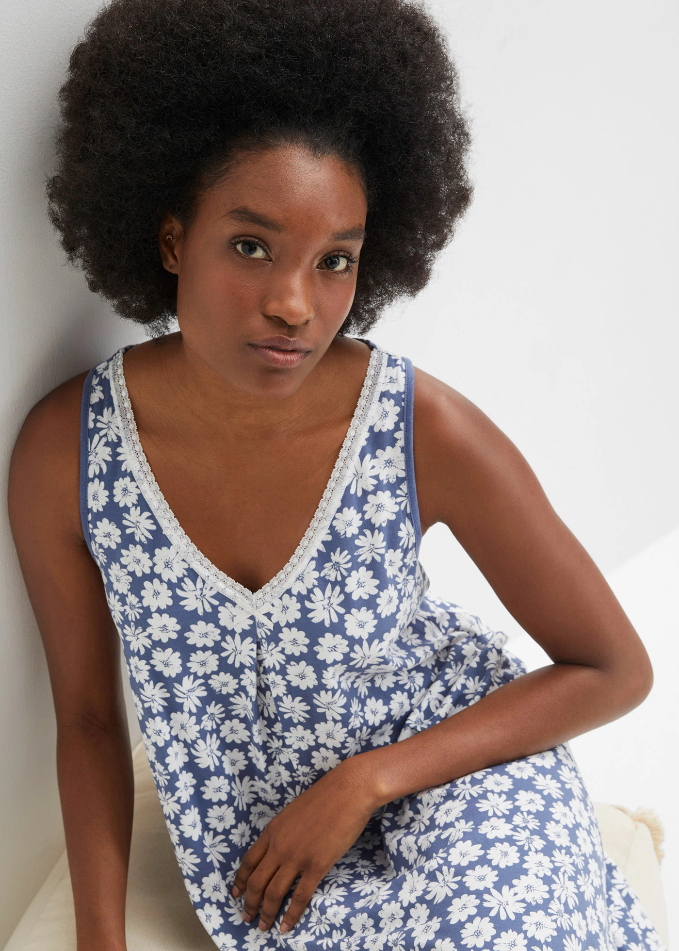 Nuisette en viscose mélangée • bleu jean/écru • Boutique bonprix