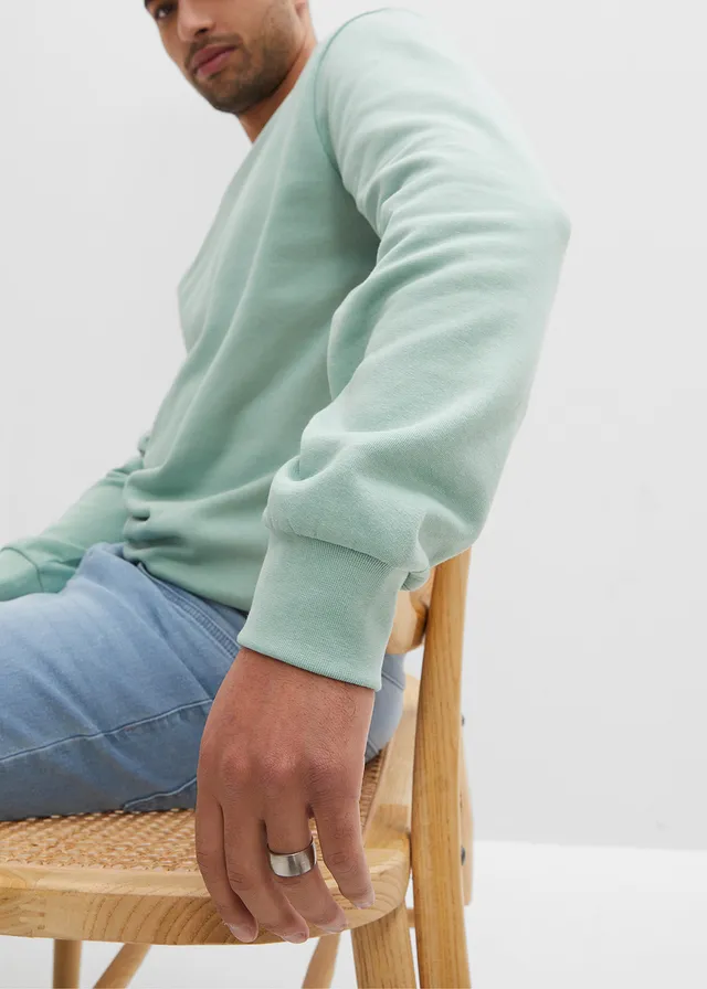 Sweater in regular fit • pastelgroen • product-page.page-title-suffix