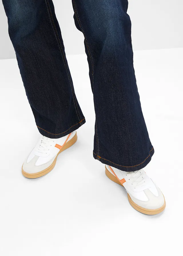 Sneakers in retrolook • wit-lichtoranje • product-page.page-title-suffix