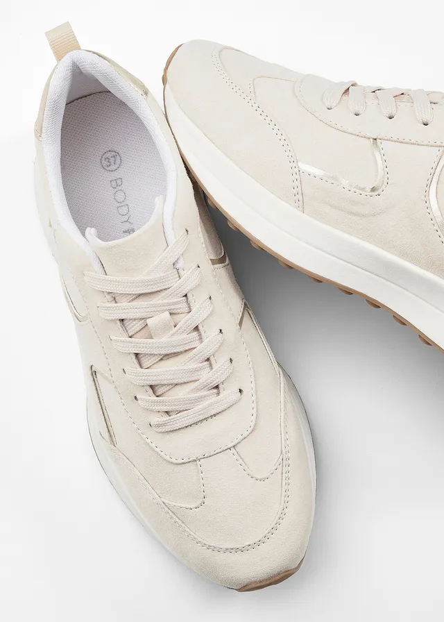 Sneakers à détails métallisés • crème • product-page.page-title-suffix