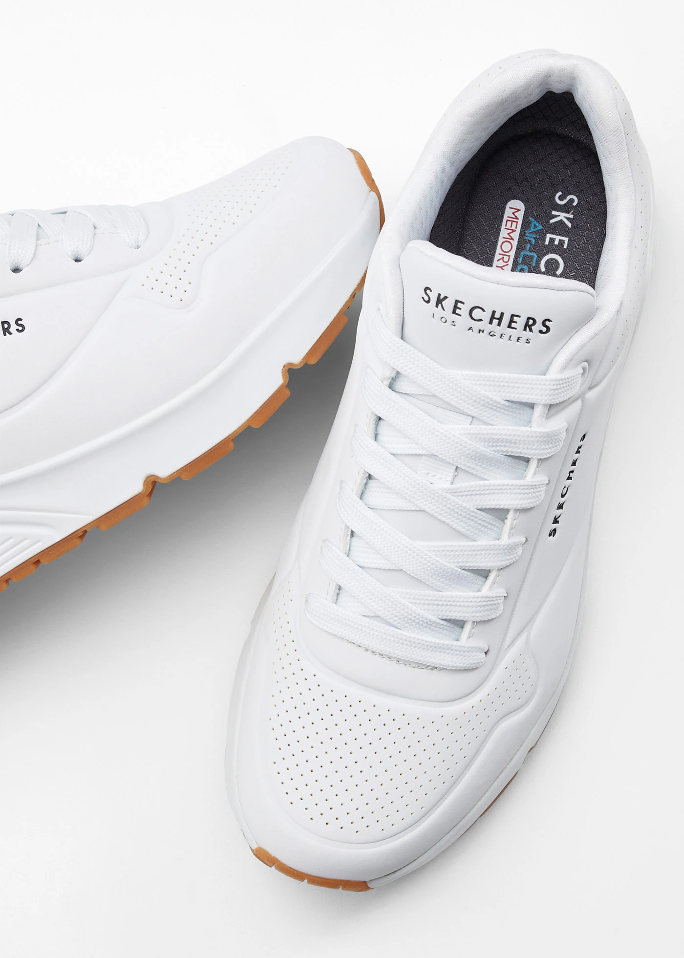 Tenisky značky Skechers s paměťovou pěnou • bílá • bonprix obchod