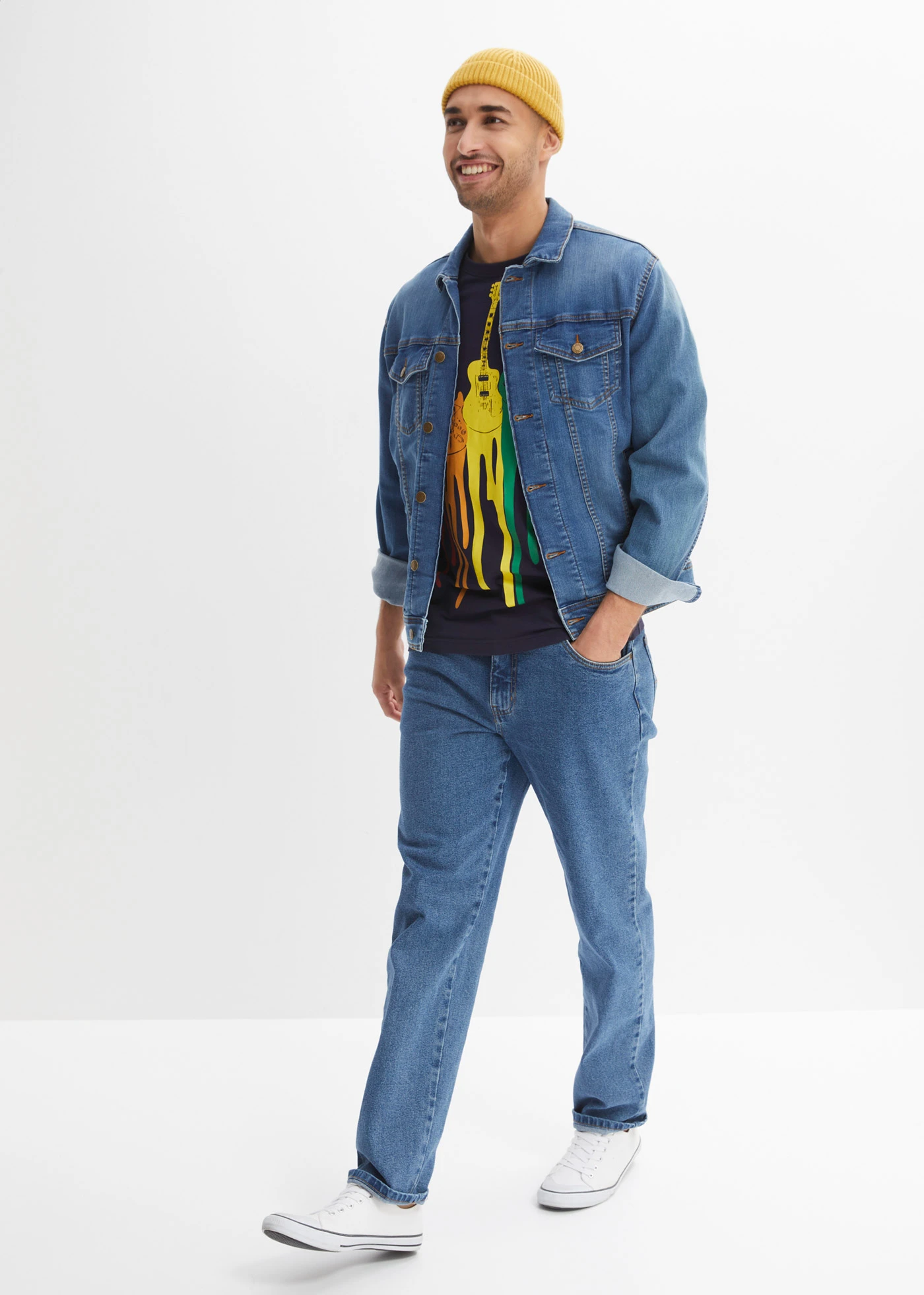 T-shirt van puur katoen, slim fit • donkerblauw met print • bonprix online shop