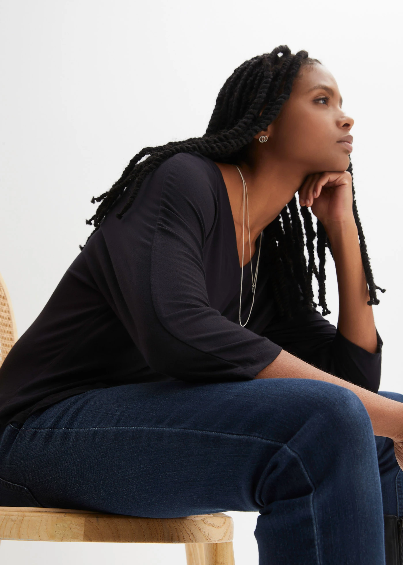 Shirt in een mix van viscose en elastan • zwart • bonprix online shop