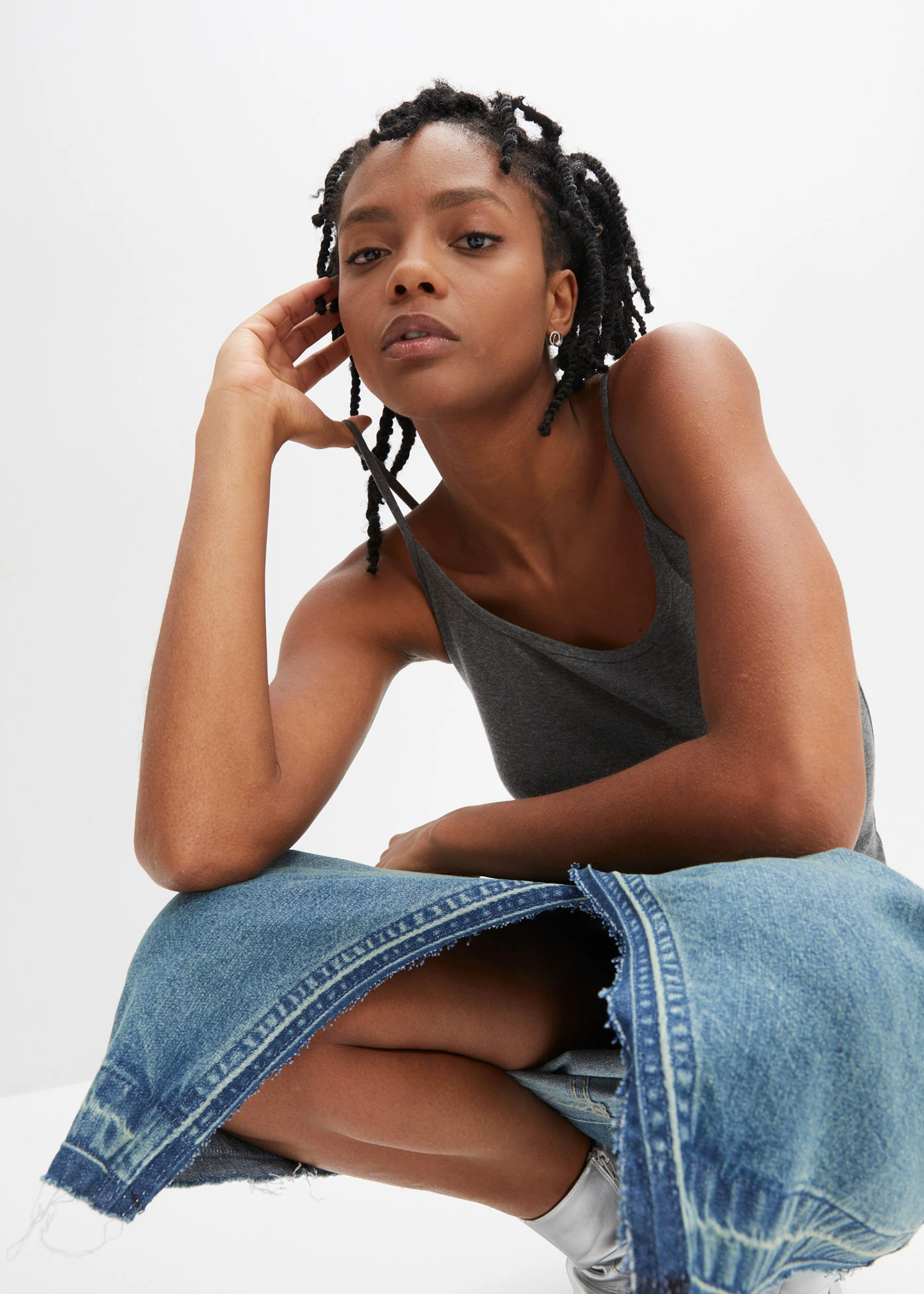 Lot de 2 tops à bretelles spaghetti 100% coton • noir + gris chiné • Boutique bonprix