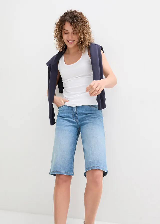High waist stretch jeans, straight • middelblauw denim • product-page.page-title-suffix