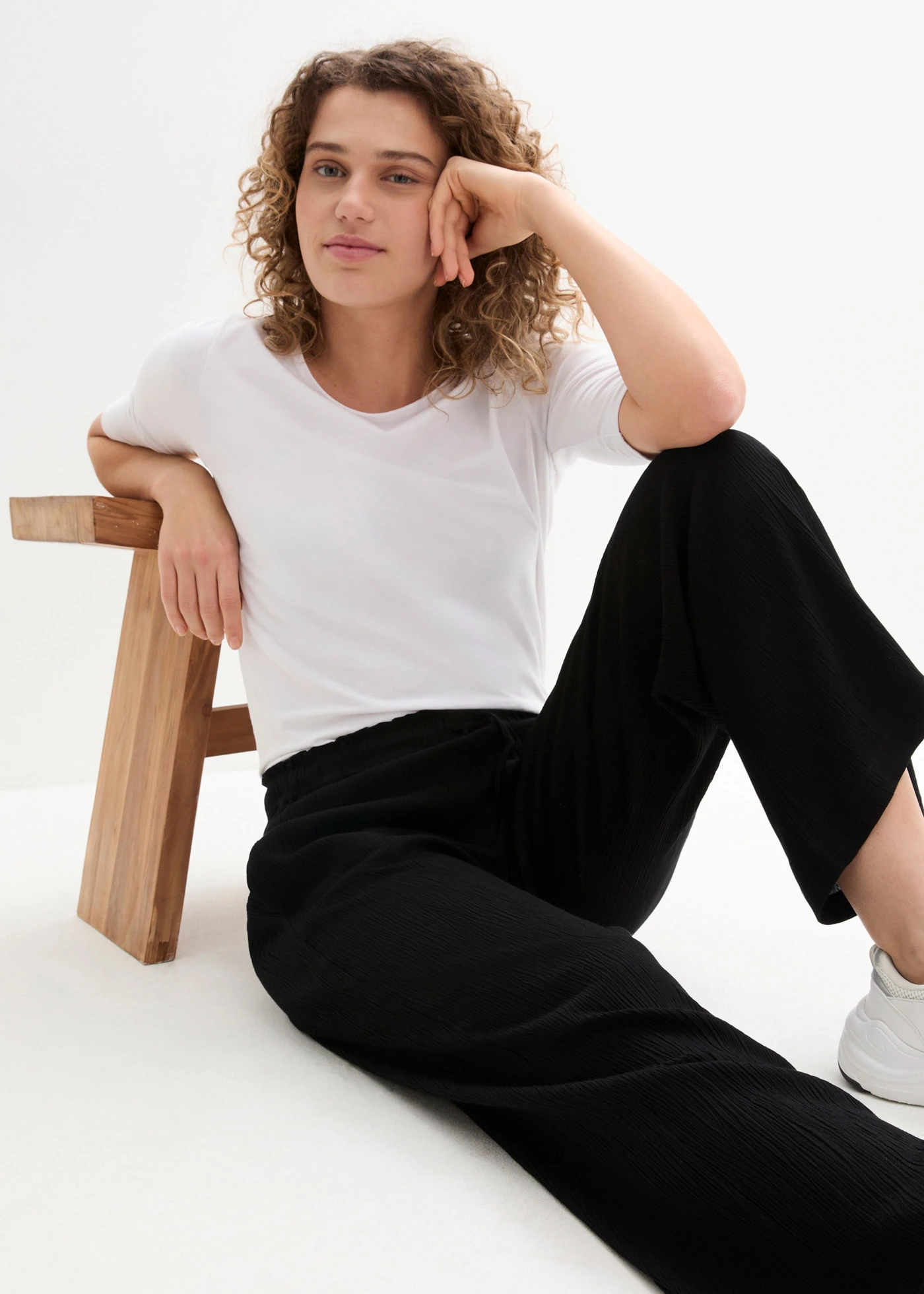 Kalhoty Palazzo z čisté viskózy • černá • bonprix obchod