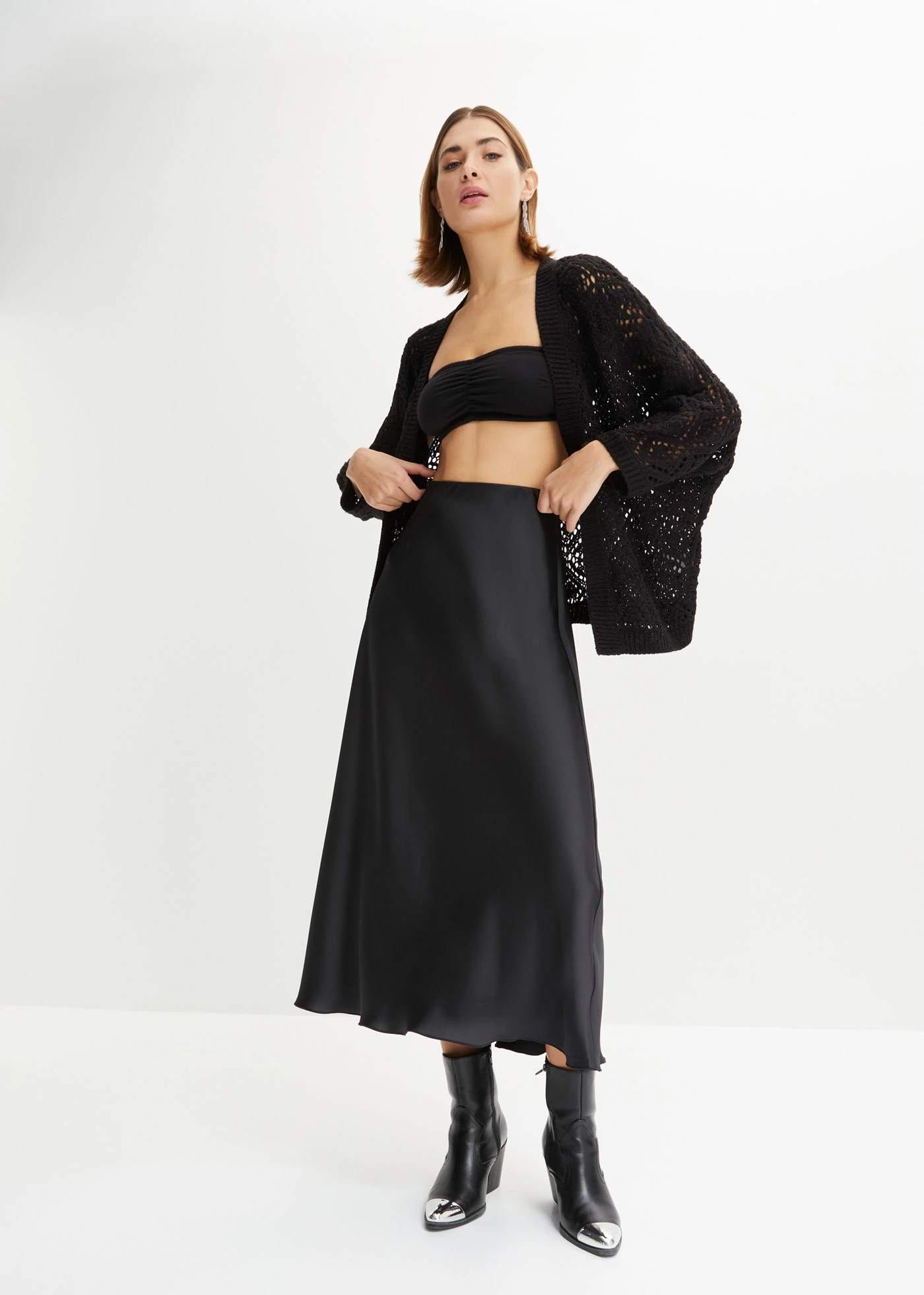 Gilet en maille ajourée • noir • Boutique bonprix