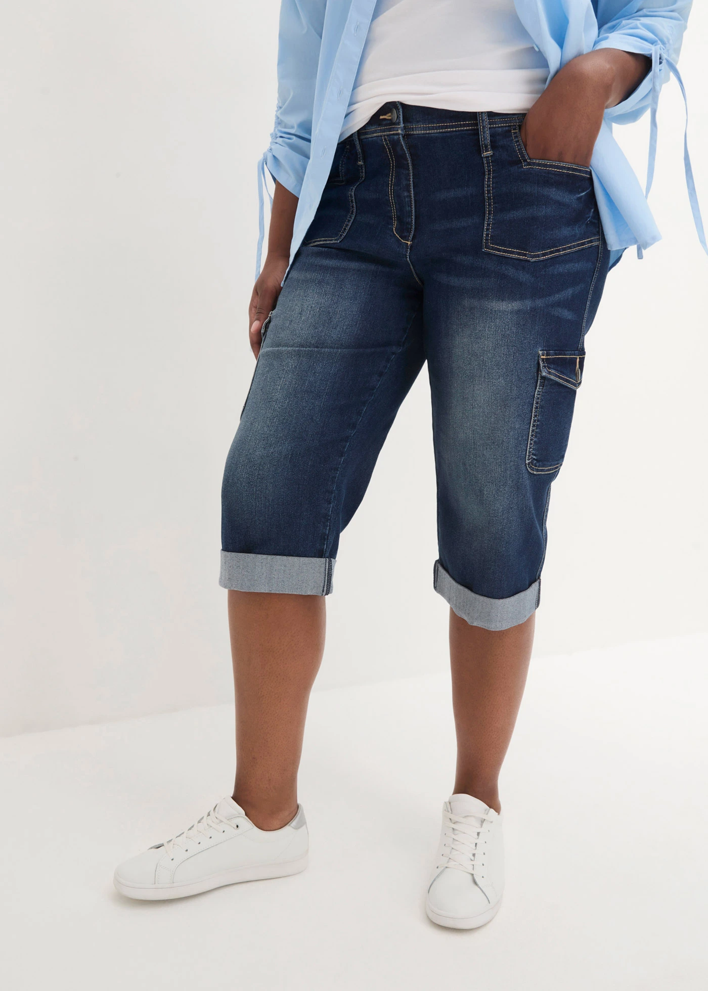 Stretch cargo jeans, mid waist • donkerblauw denim plus size • bonprix online shop